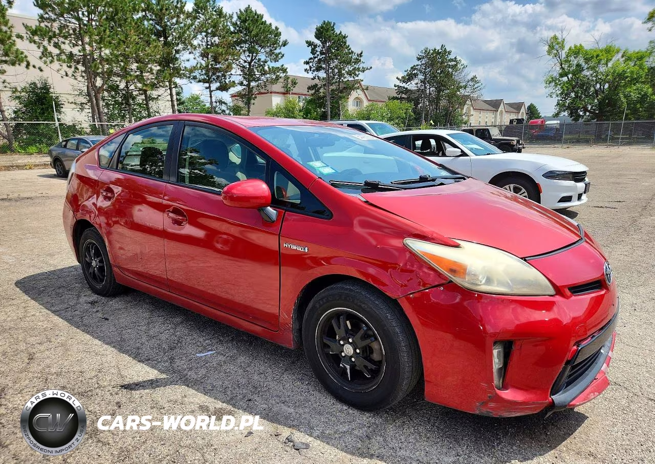2015 Toyota Prius Two VIN:JTDKN3DU4F1878333 - 4