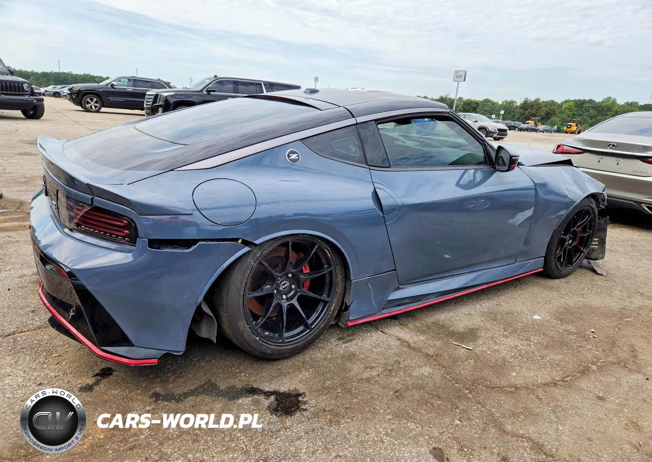 2024 Nissan Z Nismo Auto VIN:JN1BZ4CH8RM367499 - 3