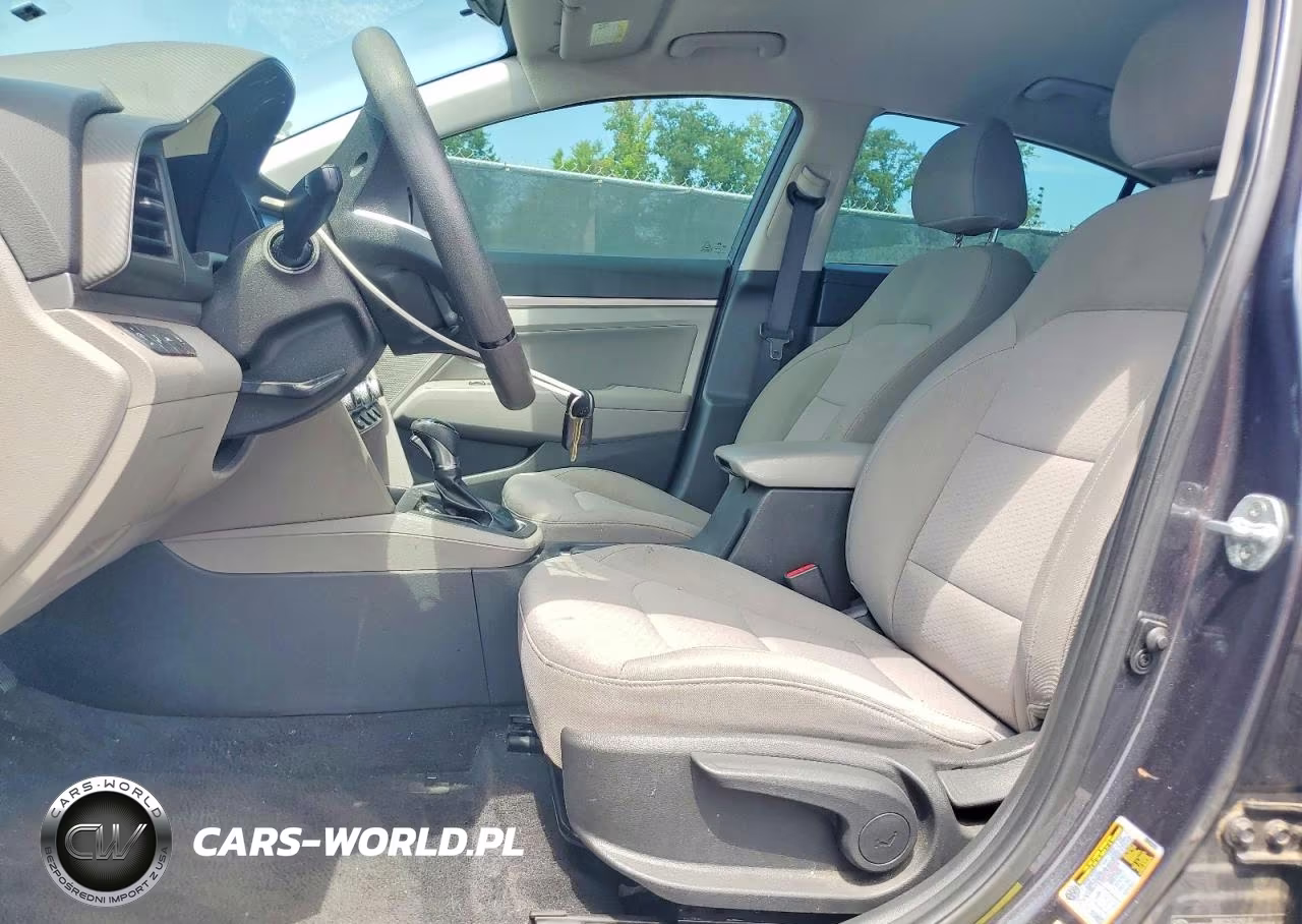 2020 Hyundai Elantra Sel VIN:5NPD84LF8LH585693 - 7