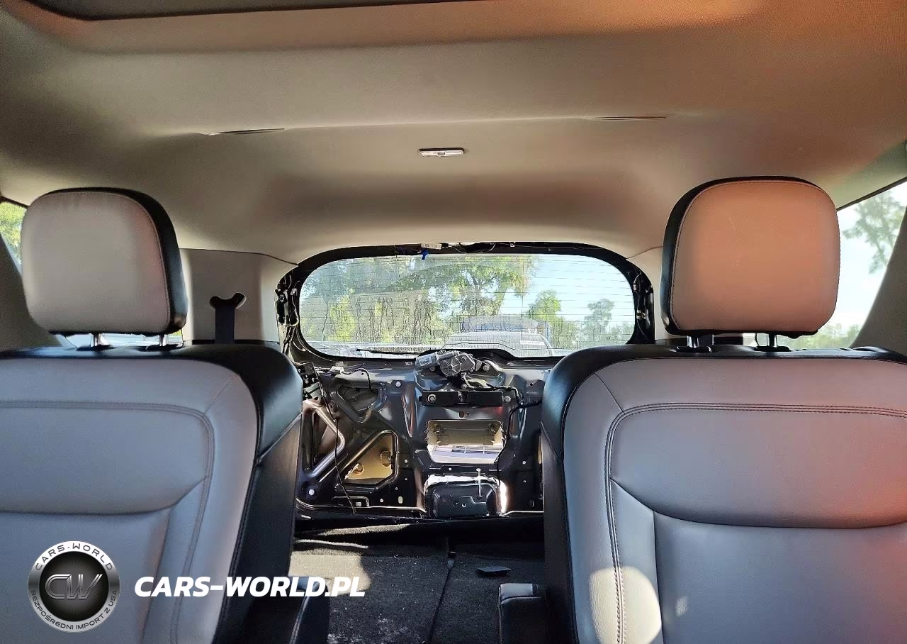 2021 Ford Explorer Xlt VIN:1FMSK8DH3MGA80727 - 10