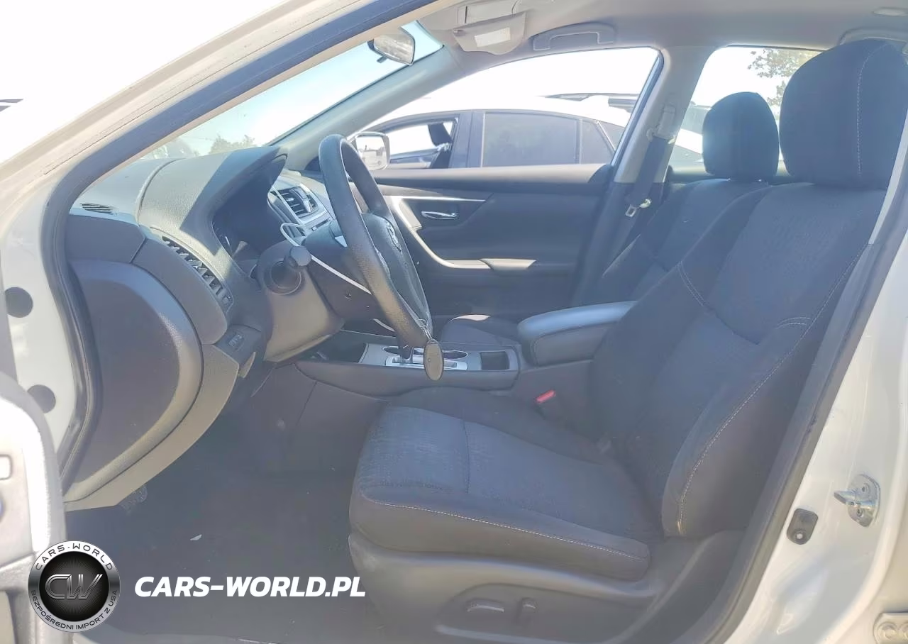 2016 Nissan Altima 2.5 S VIN:1N4AL3AP5GC179711 - 7