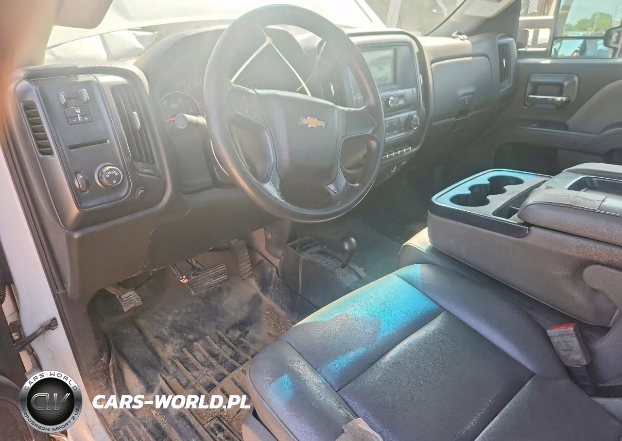 2019 Chevrolet Silverado K3500 VIN:1GB3KVCYXKF160056 - 8
