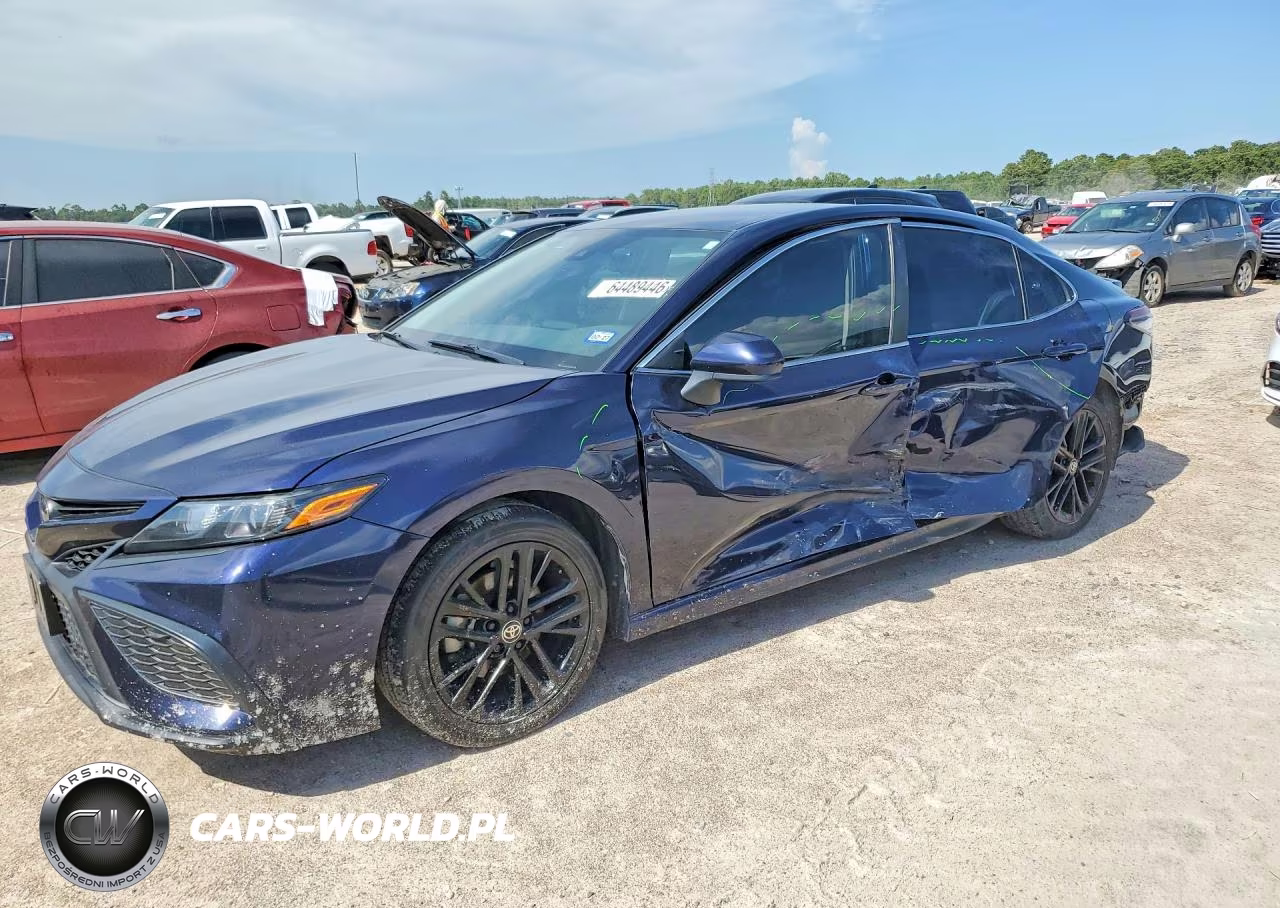 2021 Toyota Camry Se – zdjęcie 1 z 12