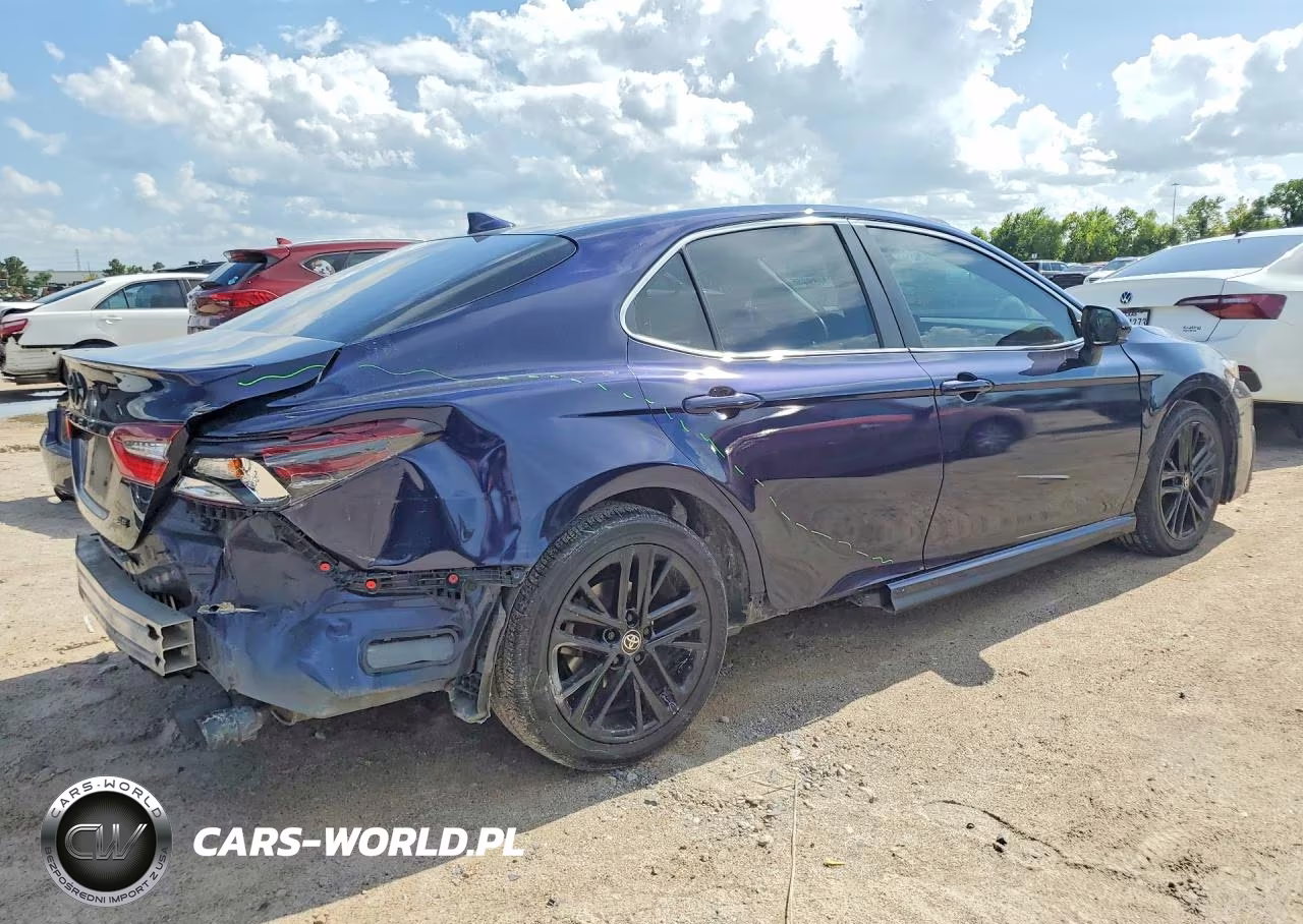 2021 Toyota Camry Se VIN:4T1G11AK0MU520856 - 3