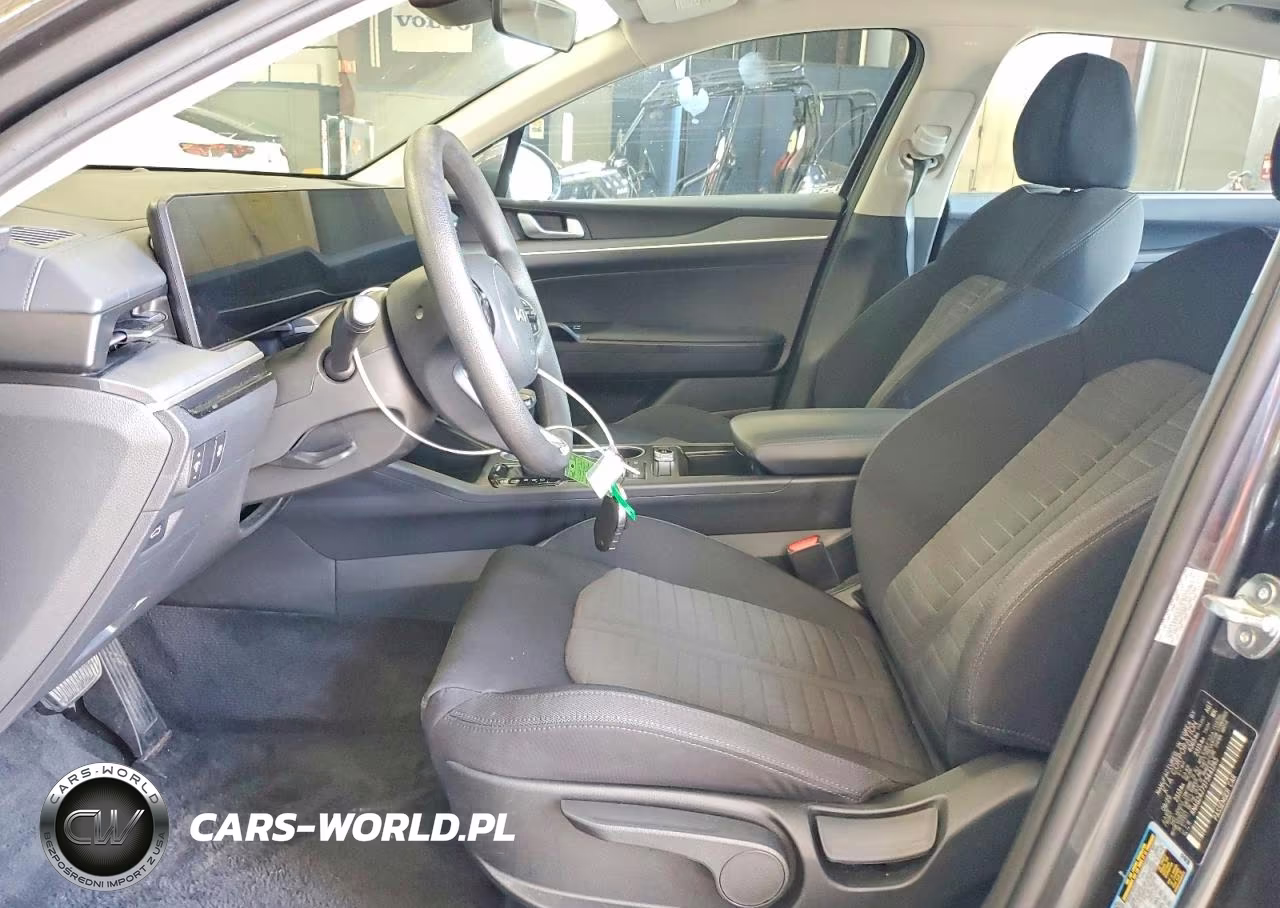 2026 Kia K5 Lxs VIN:KNAG24J73T5441265 - 7