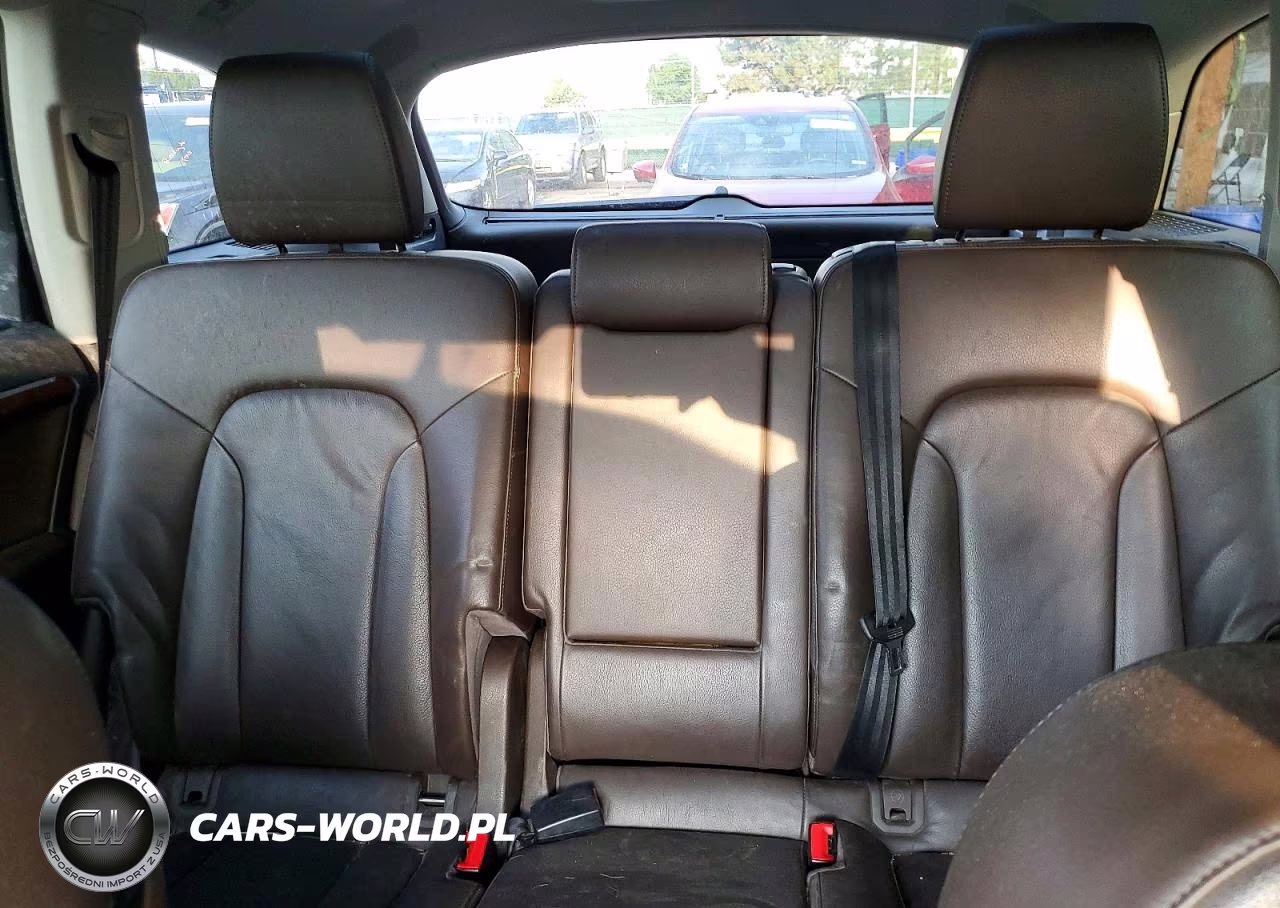 2013 Audi Q7 Premium Plus VIN:WA1LGAFE4DD008404 - 10