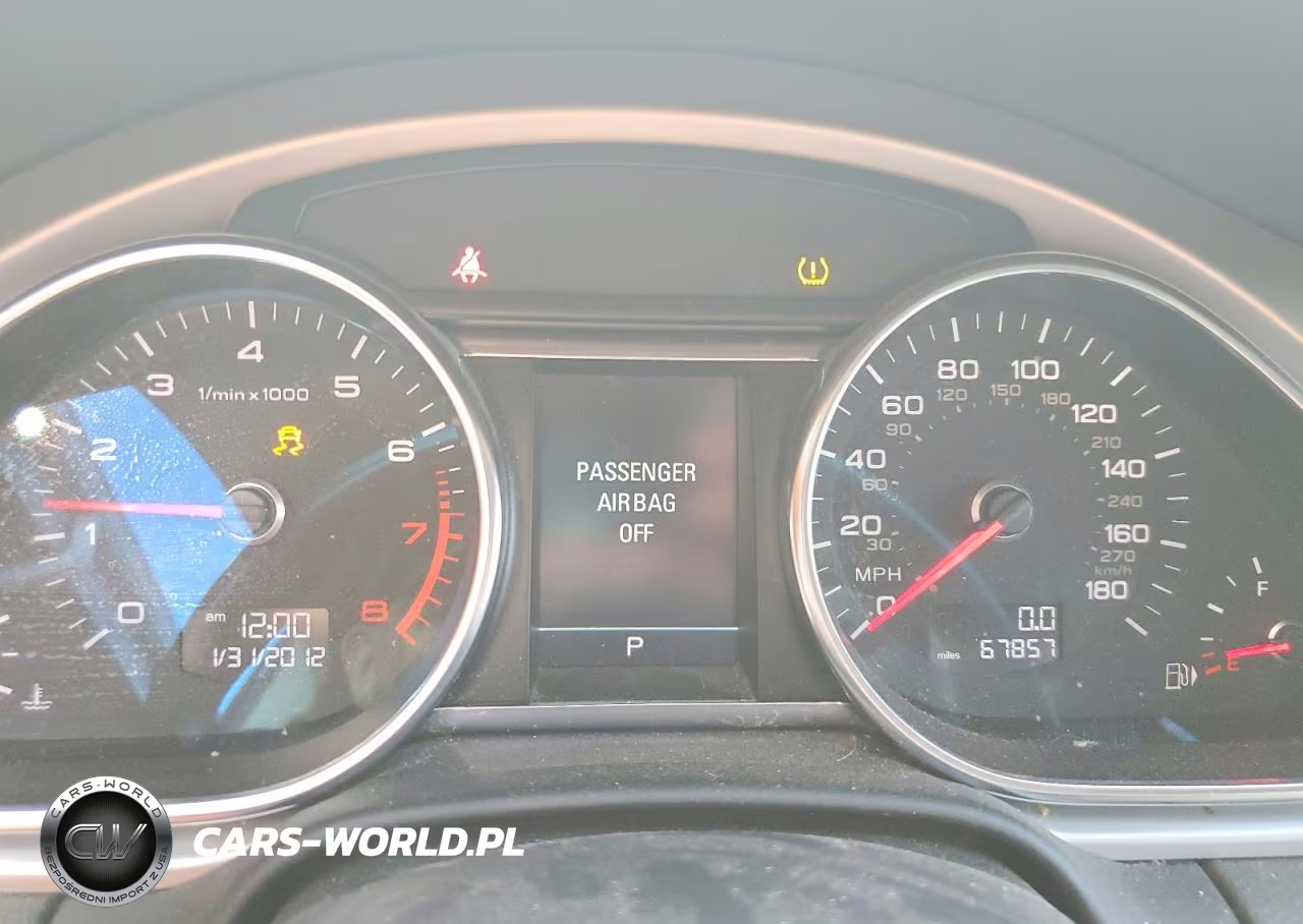 2013 Audi Q7 Premium Plus VIN:WA1LGAFE4DD008404 - 9