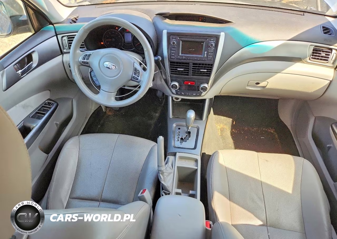 2013 Subaru Forester Touring VIN:JF2SHAGC8DH441987 - 8