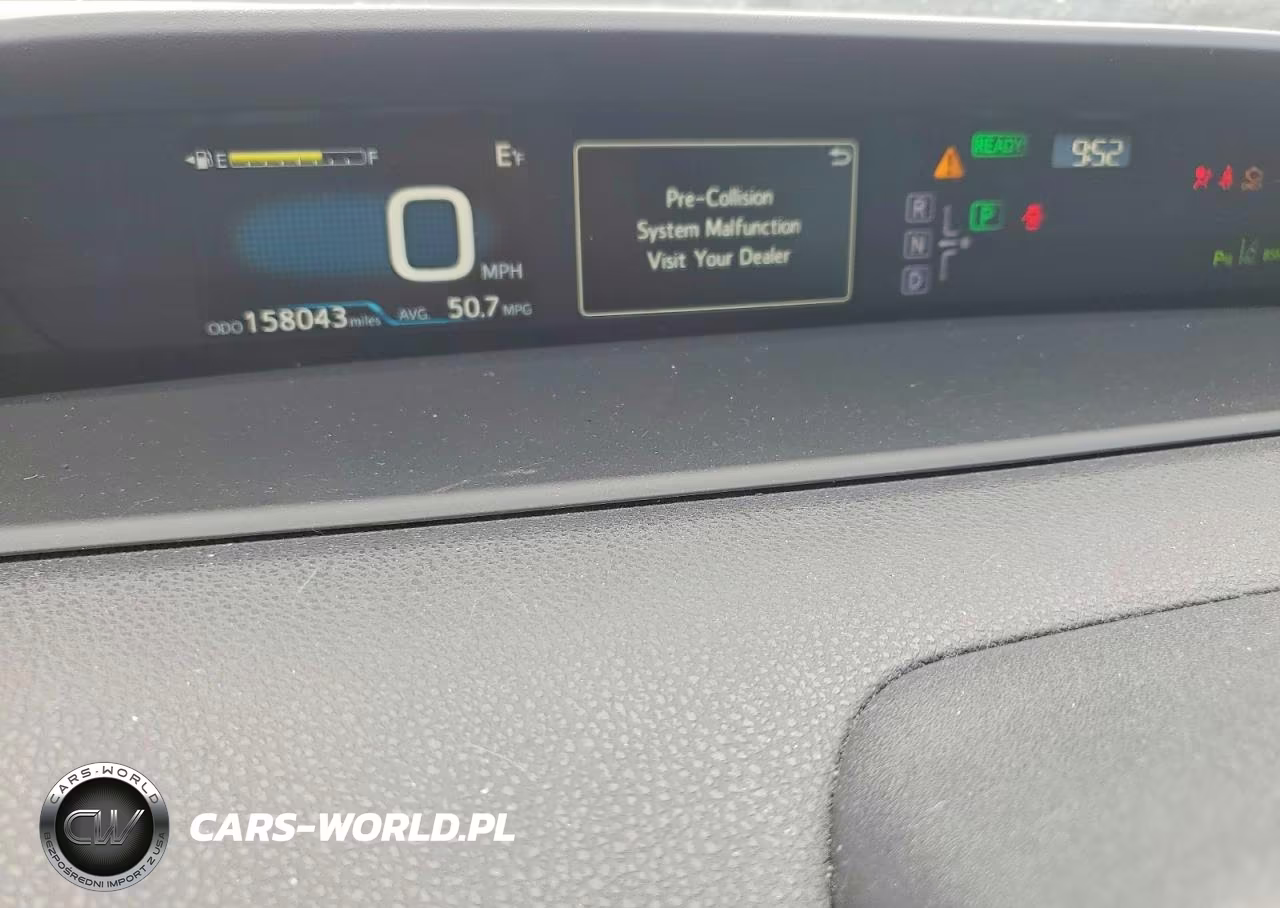 2016 Toyota Prius Four VIN:JTDKARFU9G3508125 - 9