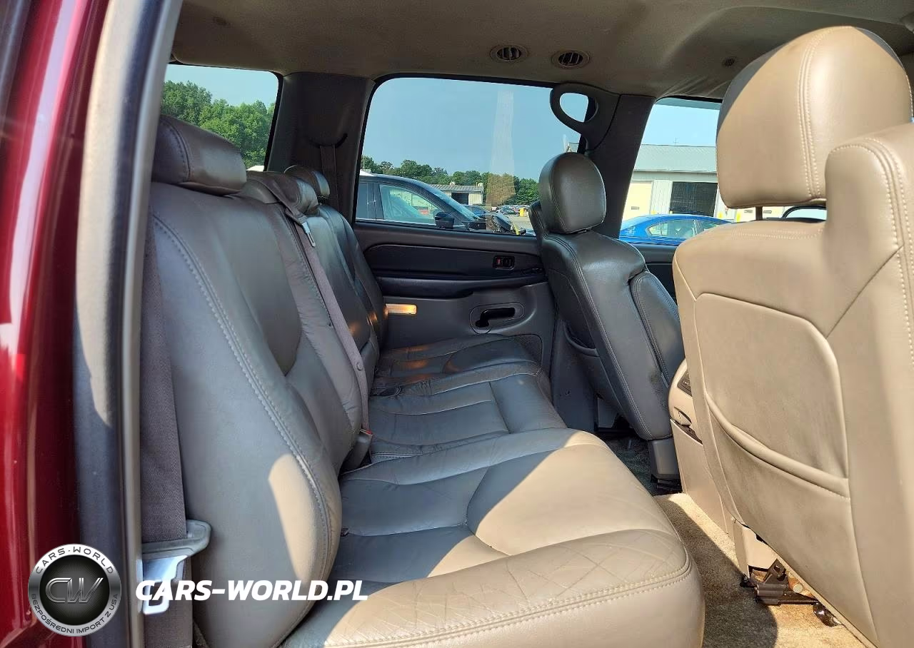 2003 Chevrolet Suburban C1500 VIN:1GNEC16Z53J245388 - 11