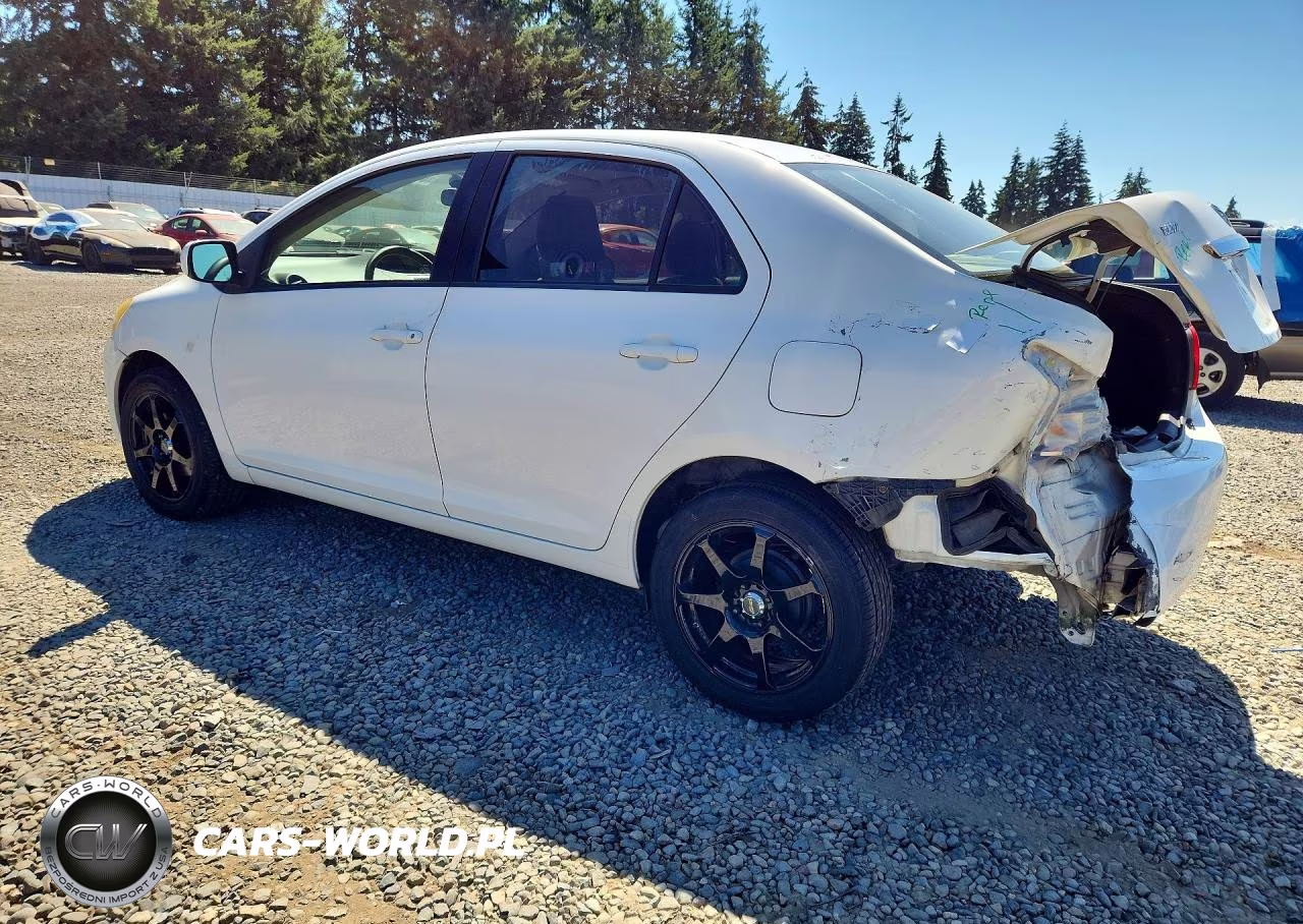 2011 Toyota Yaris Base VIN:JTDBT4K31B1406199 - 2