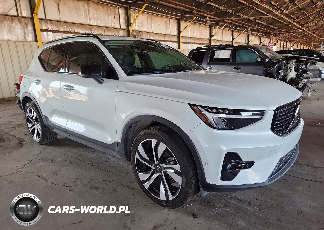 2023 Volvo Xc40 Ultimate VIN:YV4L12UX2P2943841 - 4