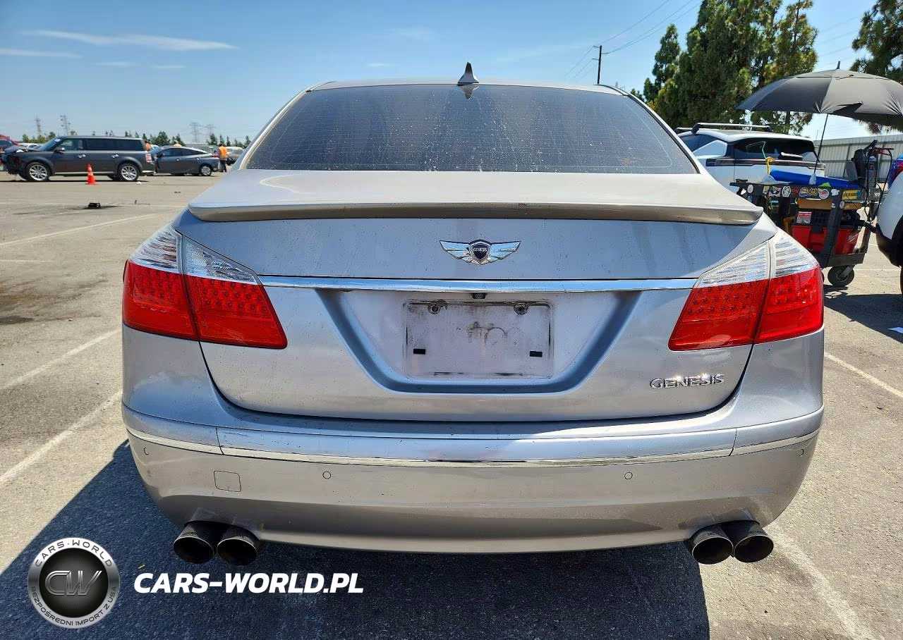 2011 Hyundai Genesis 3.8L VIN:KMHGC4DEXBU140941 - 6