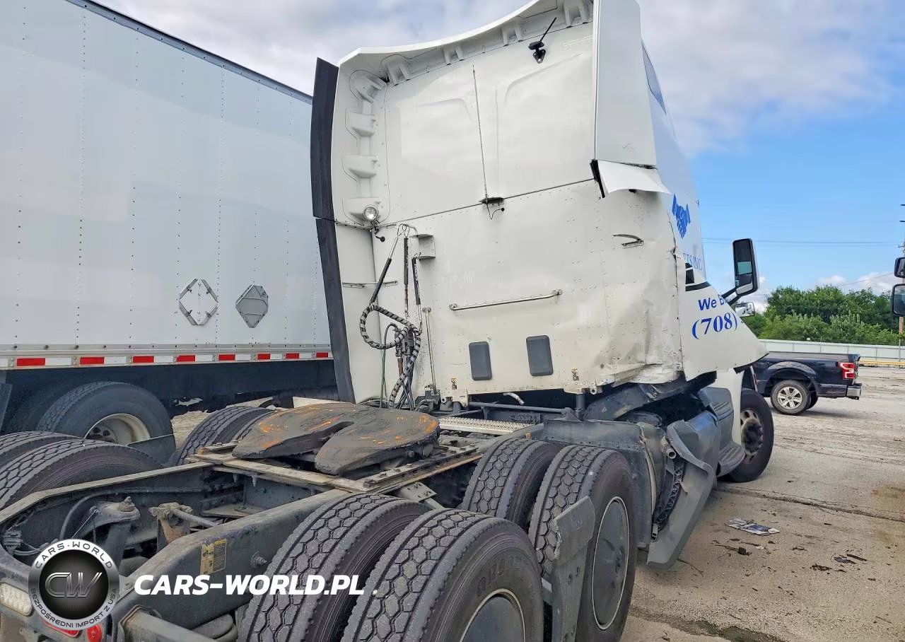 2019 Peterbilt 579 Semi Truck VIN:1XPBDP9X9KD600824 - 3