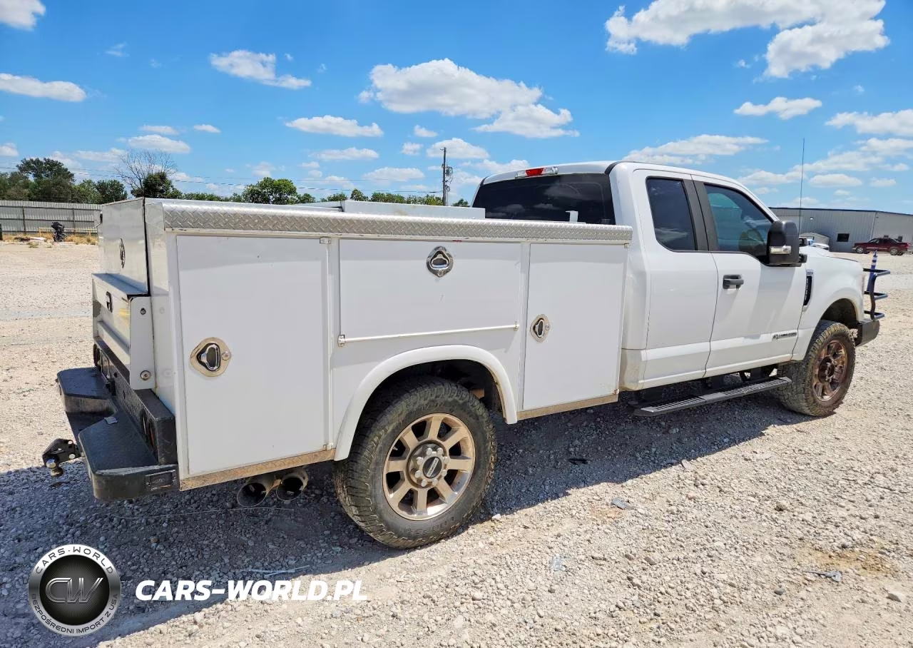 2019 Ford F250 Super Duty VIN:1FD7X2BT6KED88107 - 3