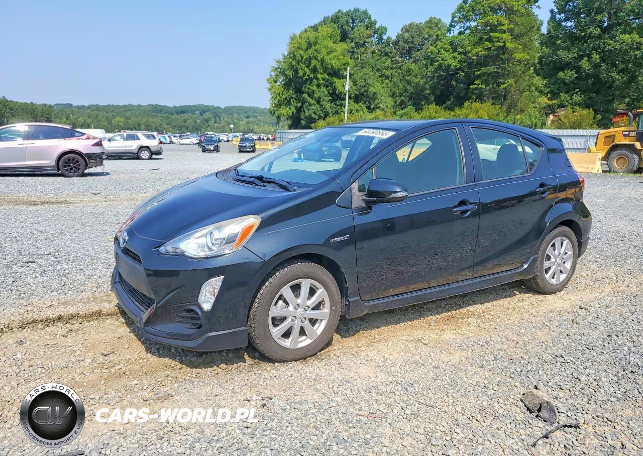 2017 Toyota Prius C Two
