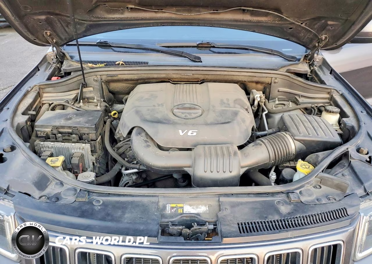 2015 Jeep Grand Cherokee Laredo VIN:1C4RJFAG1FC737993 - 12