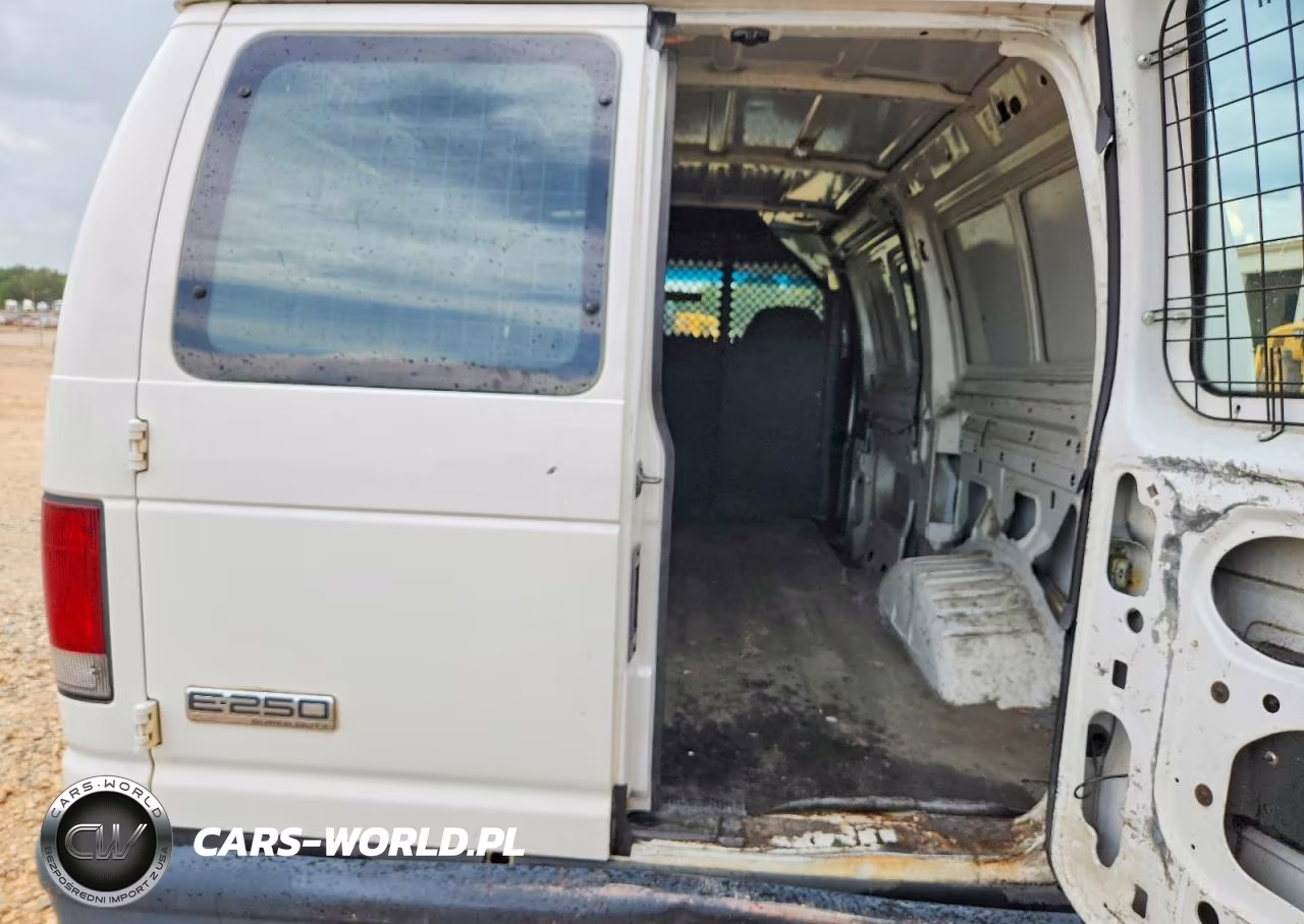 2008 Ford E250 Delivery Van VIN:1FTNE24W08DA63055 - 10