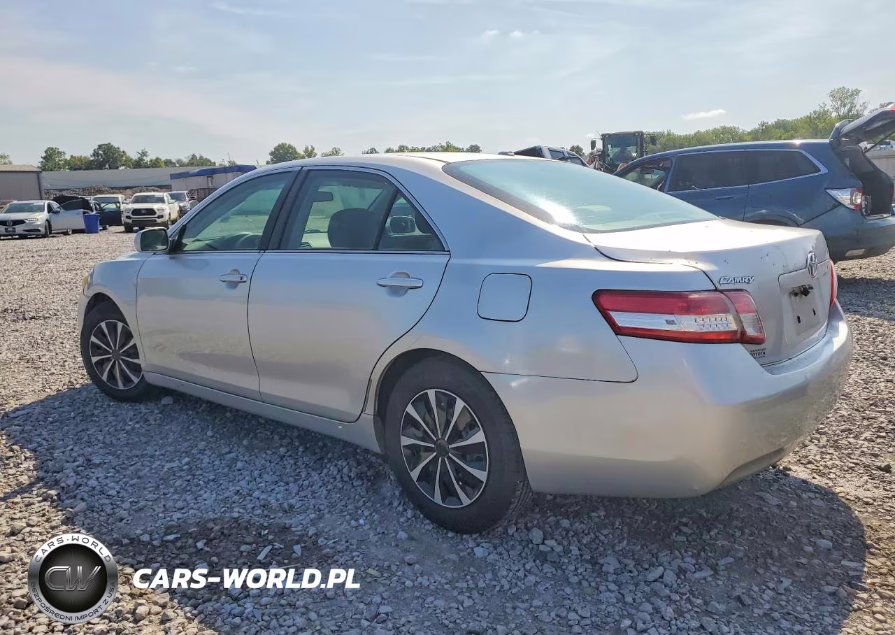 2010 Toyota Camry Base VIN:4T1BF3EK7AU077117 - 2