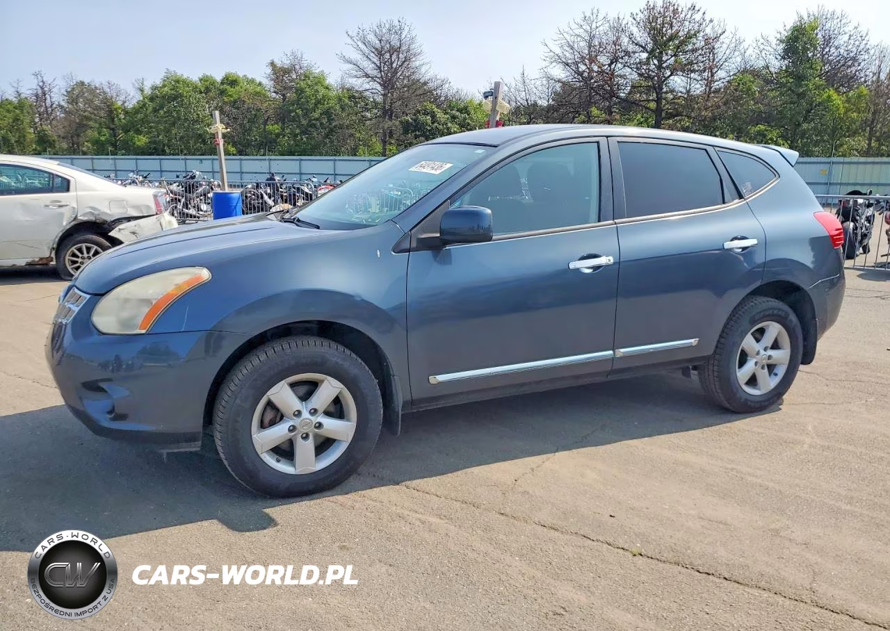 2013 Nissan Rogue S – zdjęcie 1 z 14
