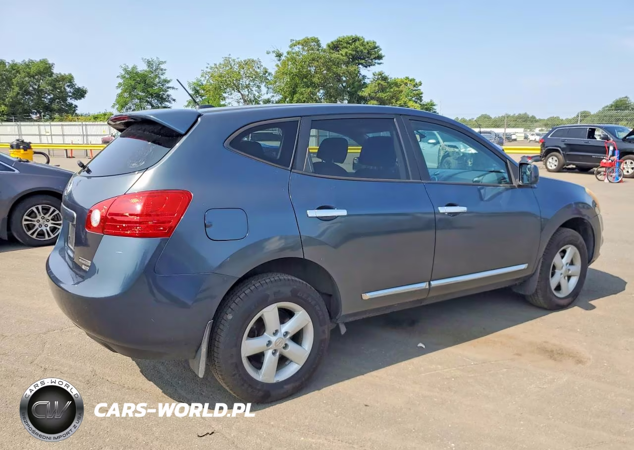 2013 Nissan Rogue S VIN:JN8AS5MV7DW135842 - 3