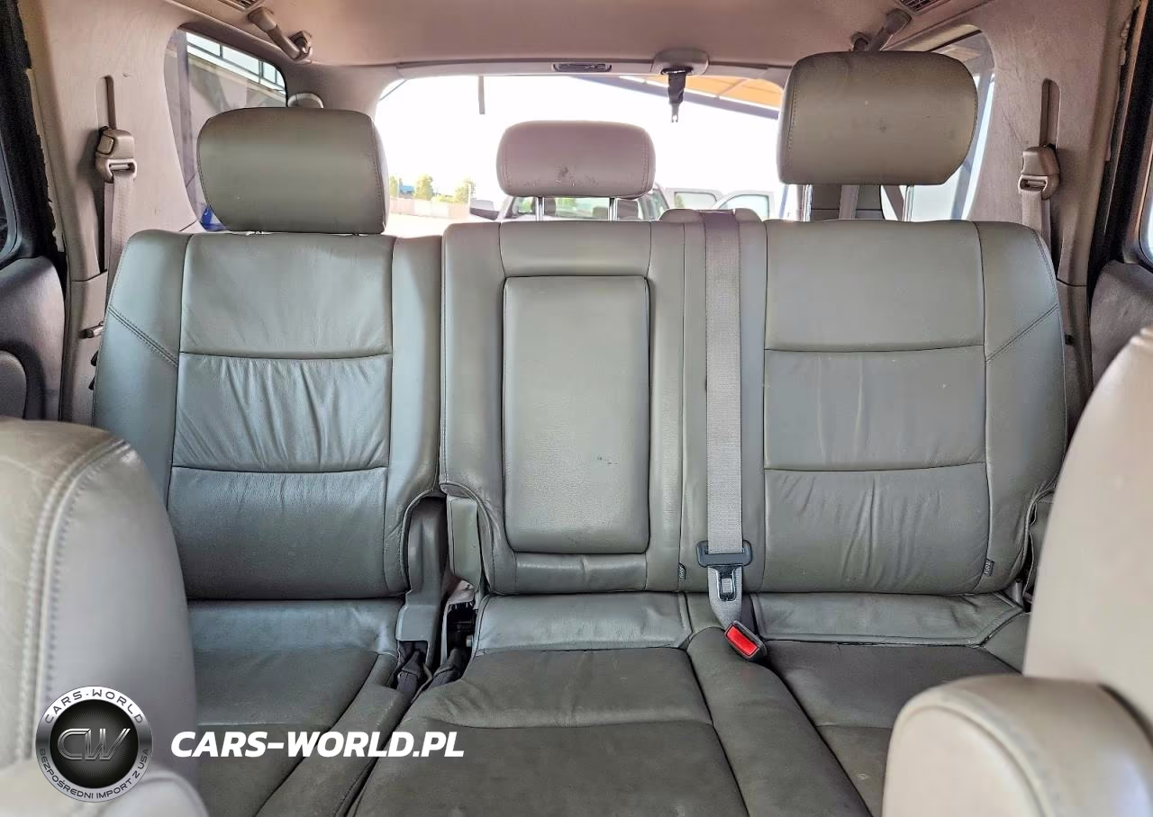 2003 Toyota Sequoia Limited VIN:5TDZT38A23S197834 - 10