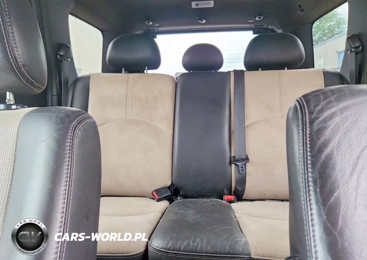 2008 Mercury Mariner Premier VIN:4M2CU971X8KJ10469 - 10