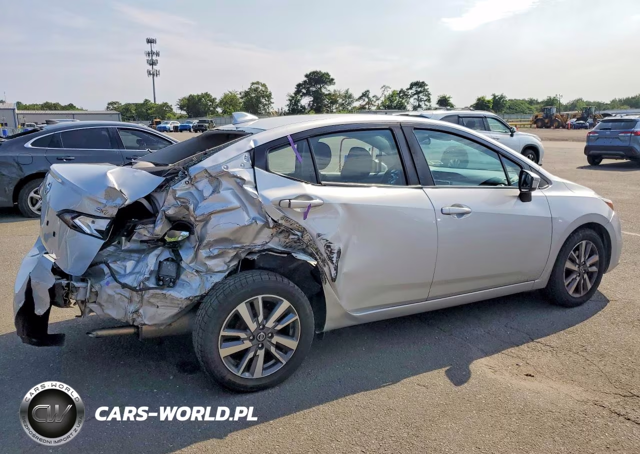 2020 Nissan Versa Sv VIN:3N1CN8EV0LL826813 - 3