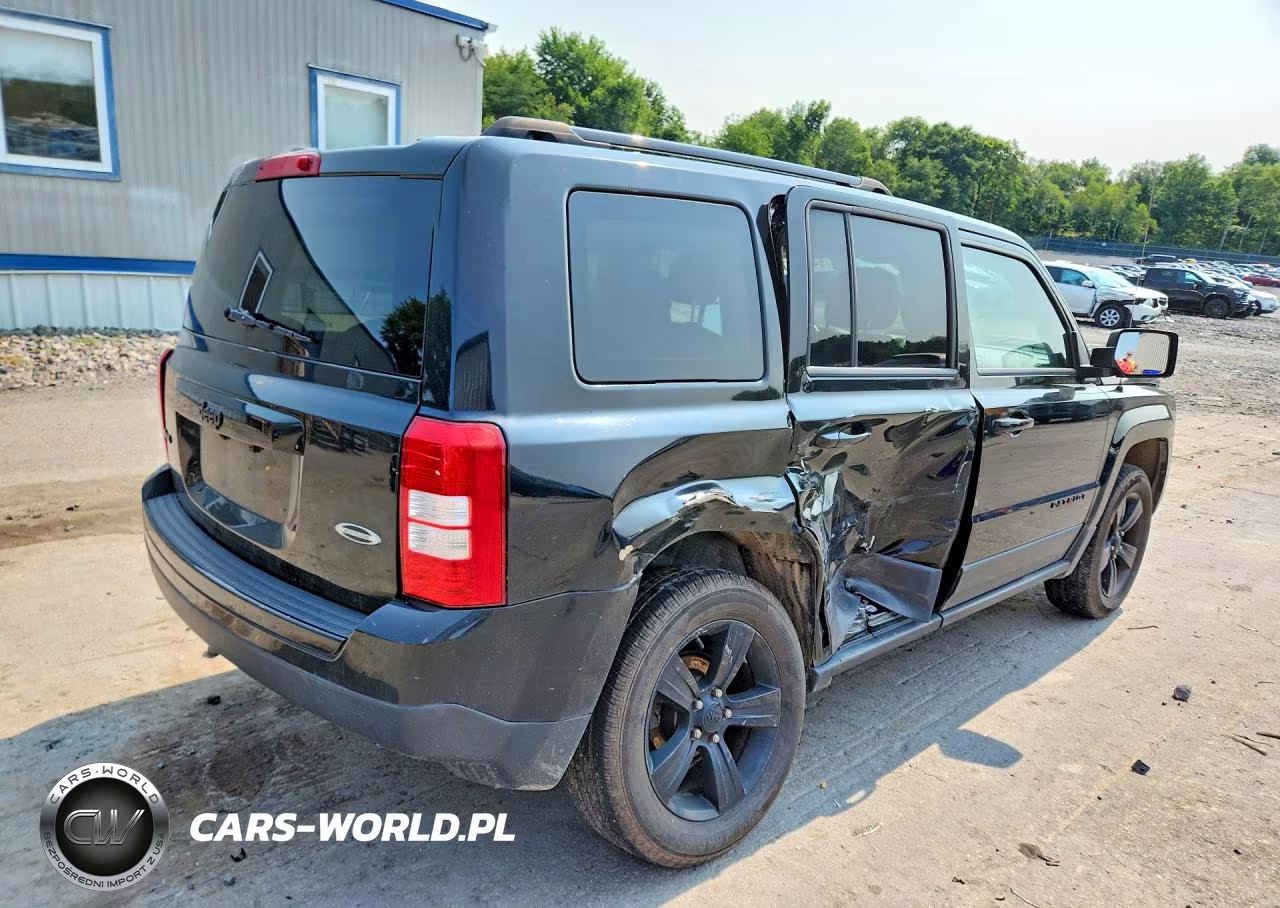 2015 Jeep Patriot Sport VIN:1C4NJRBB2FD312313 - 3