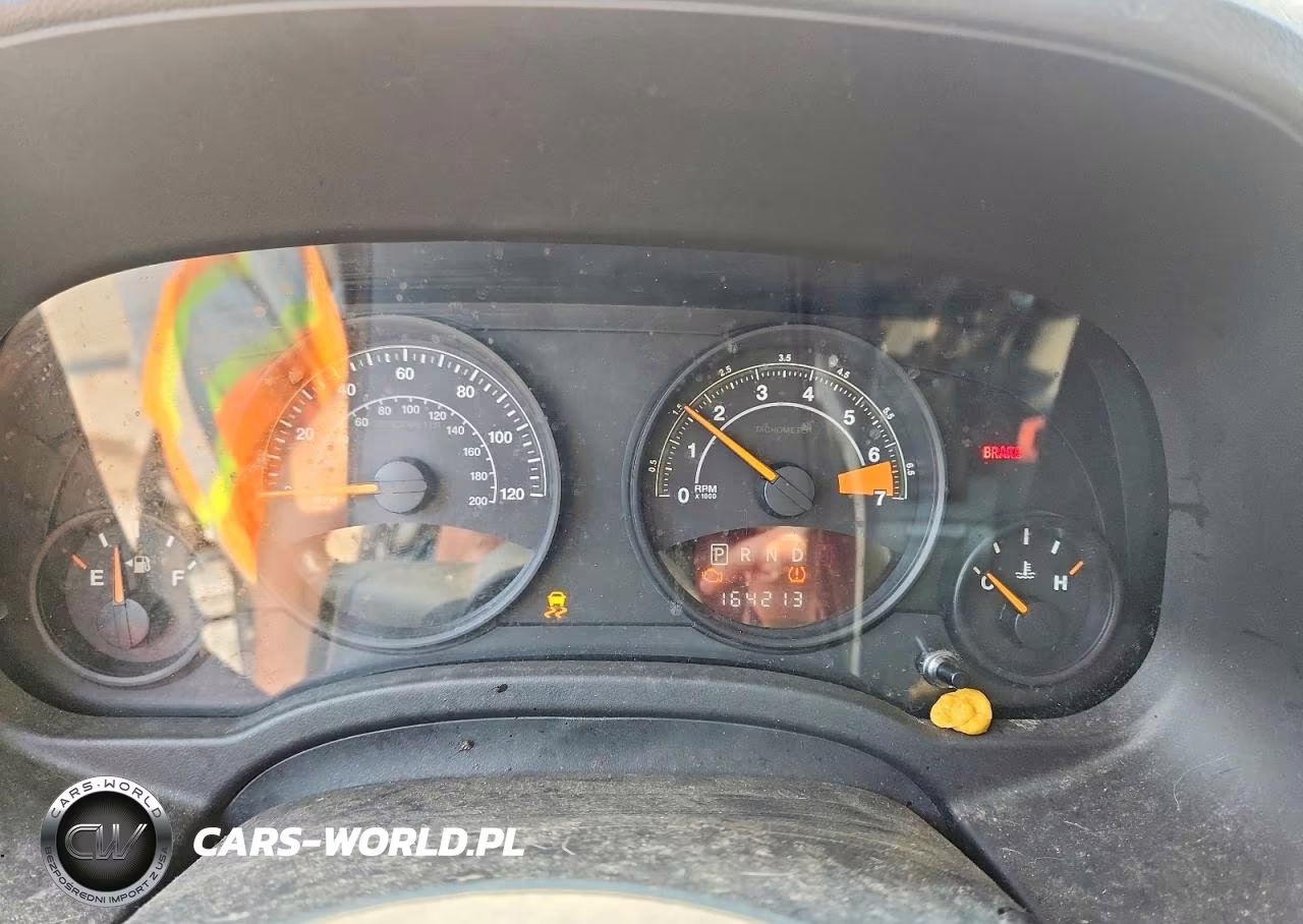 2015 Jeep Patriot Sport VIN:1C4NJRBB2FD312313 - 9