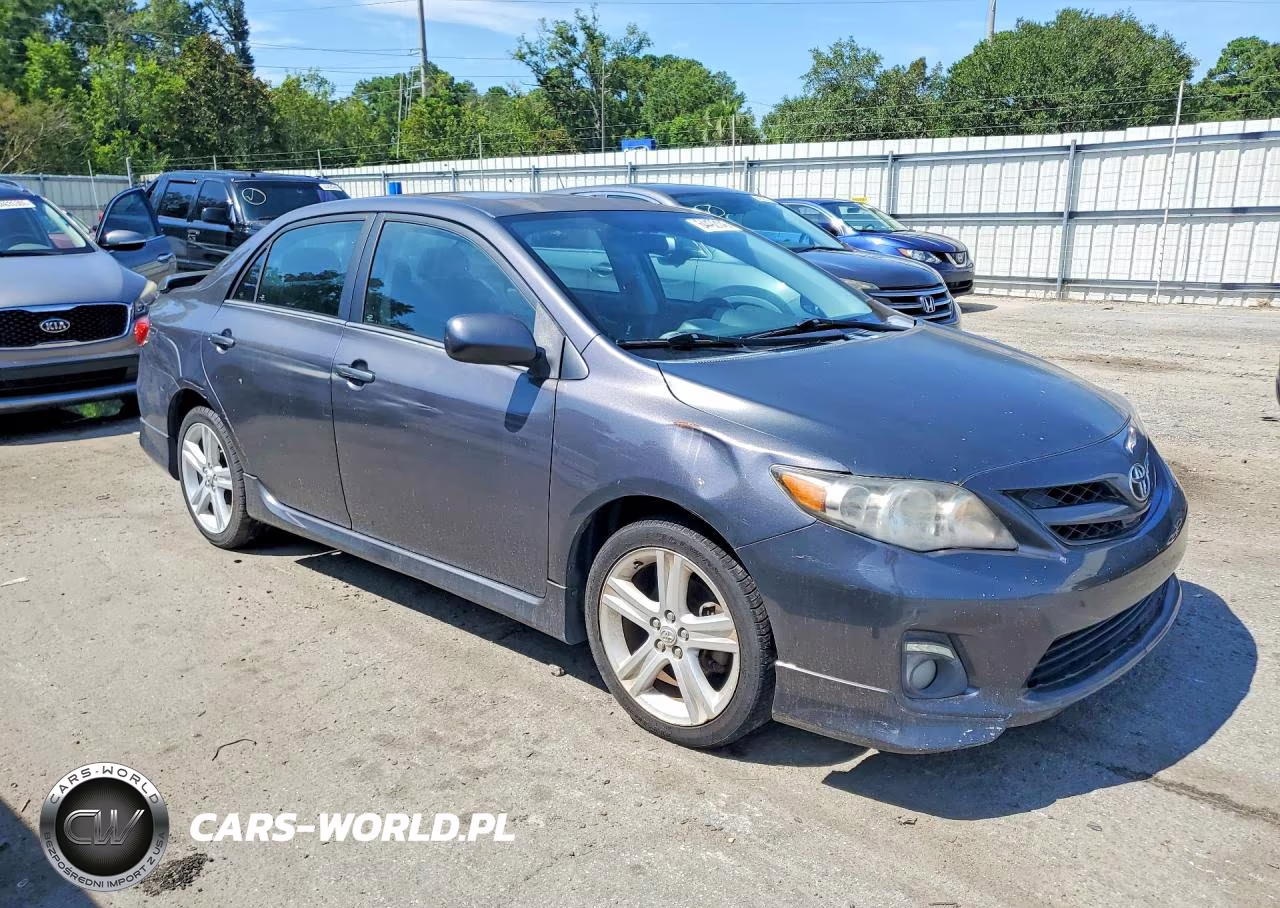2013 Toyota Corolla S VIN:2T1BU4EEXDC107593 - 4