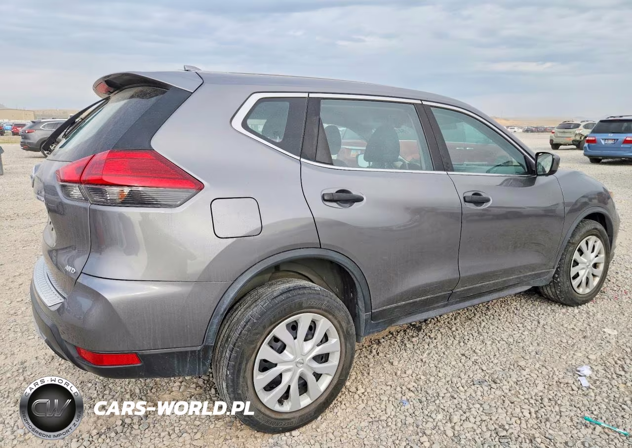 2017 Nissan Rogue S VIN:JN8AT2MVXHW251893 - 3