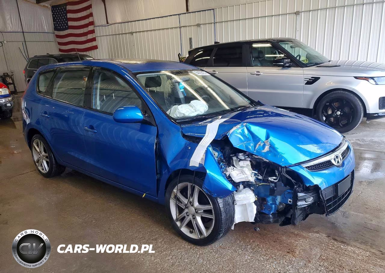 2009 Hyundai Elantra Touring VIN:KMHDC86E39U034512 - 4