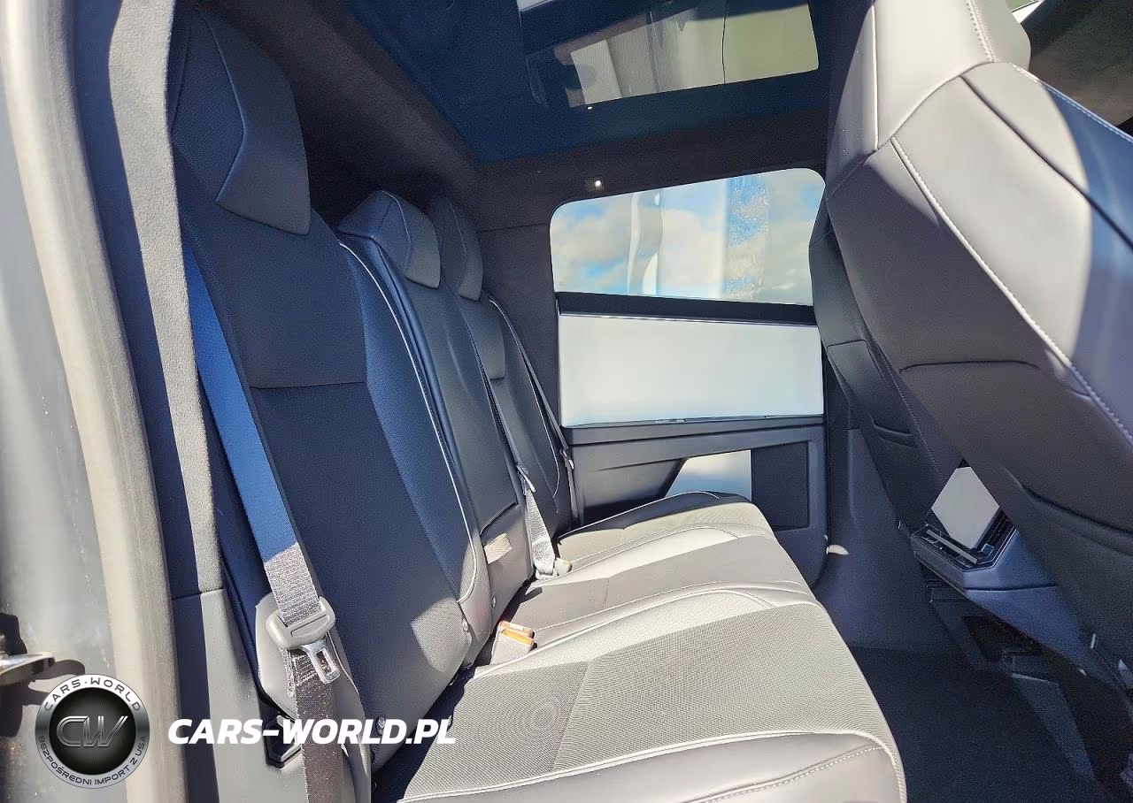 2024 Tesla Cybertruck VIN:7G2CEHEE2RA026531 - 10