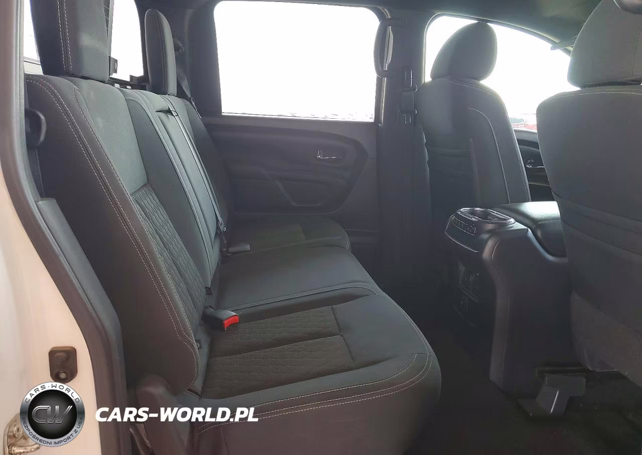 2018 Nissan Titan Sv VIN:1N6AA1E64JN542305 - 10