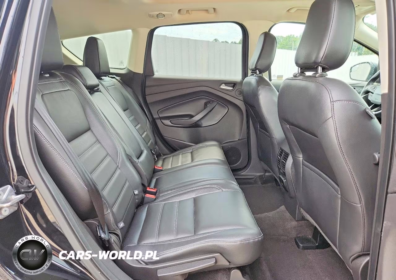 2018 Ford Escape Titanium VIN:1FMCU9J95JUB37234 - 11