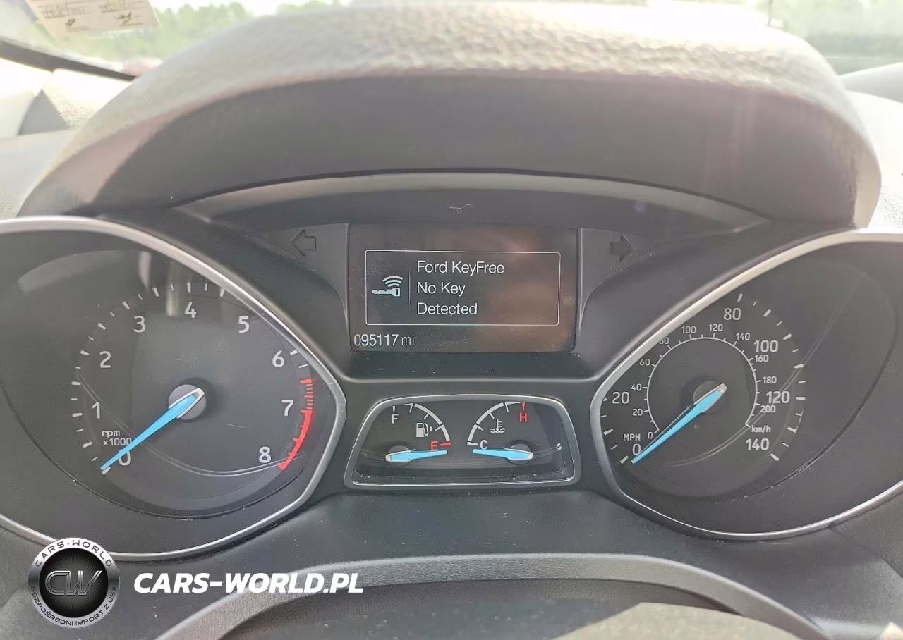 2018 Ford Escape Titanium VIN:1FMCU9J95JUB37234 - 9