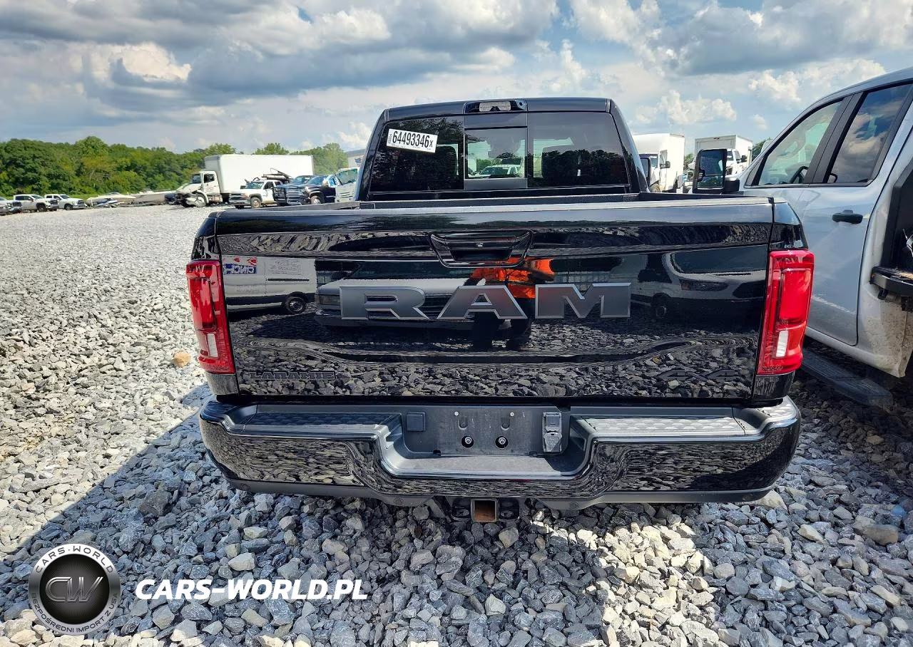 2025 Ram 3500 Laramie VIN:3C63R3ML4SG505456 - 6