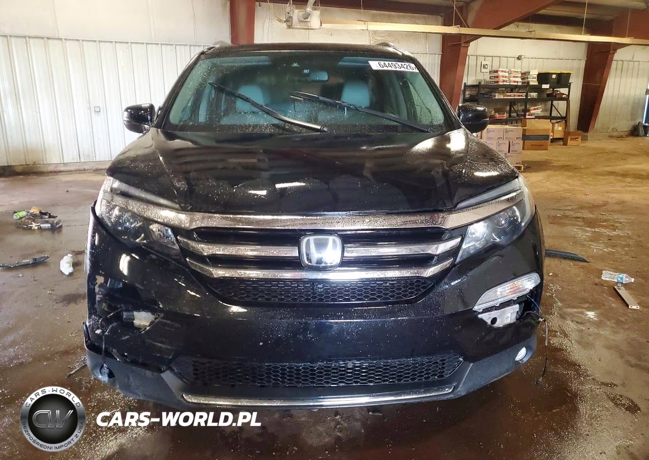 2018 Honda Pilot Elite VIN:5FNYF6H02JB009133 - 5