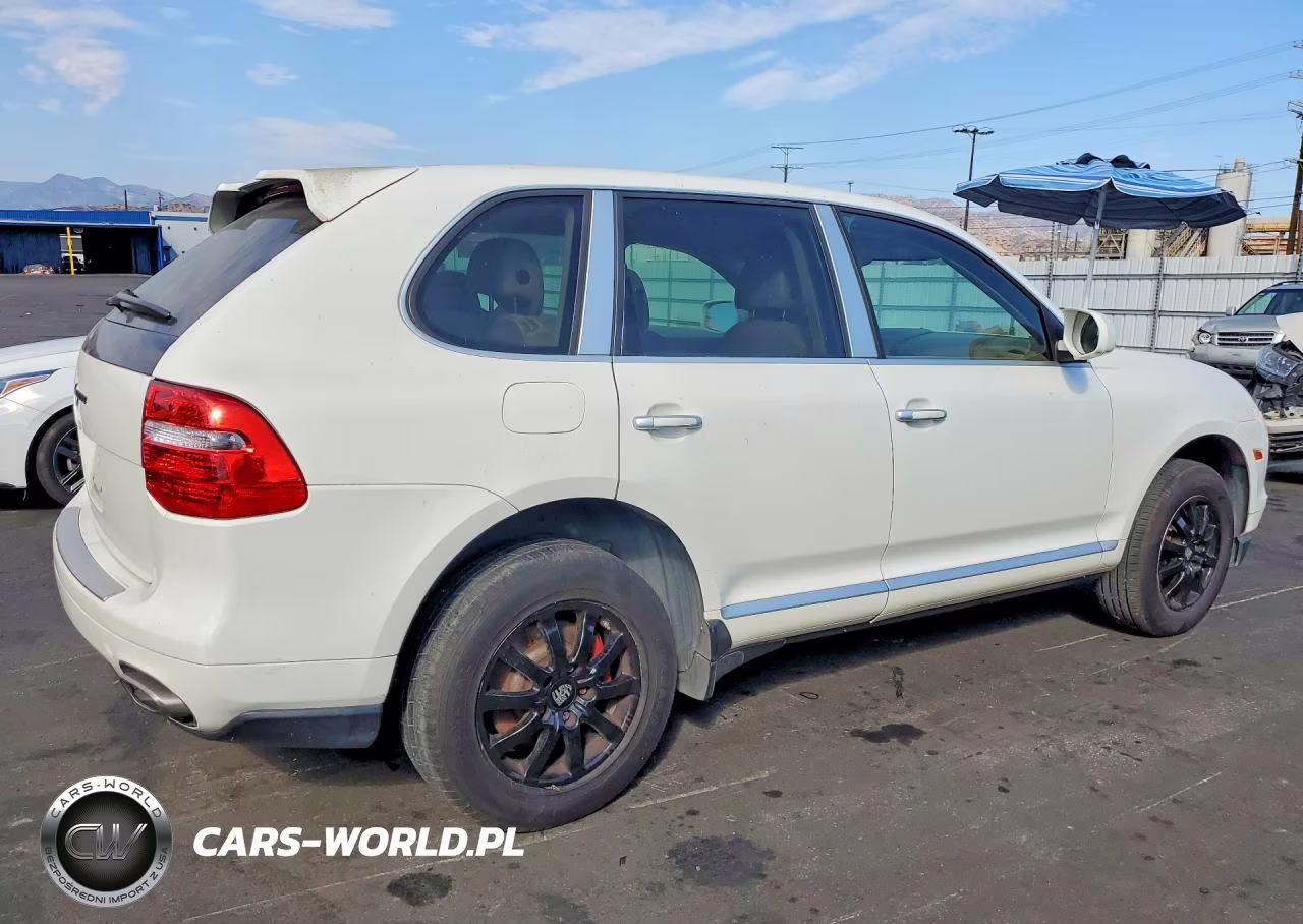 2010 Porsche Cayenne VIN:WP1AA2AP2ALA02694 - 3