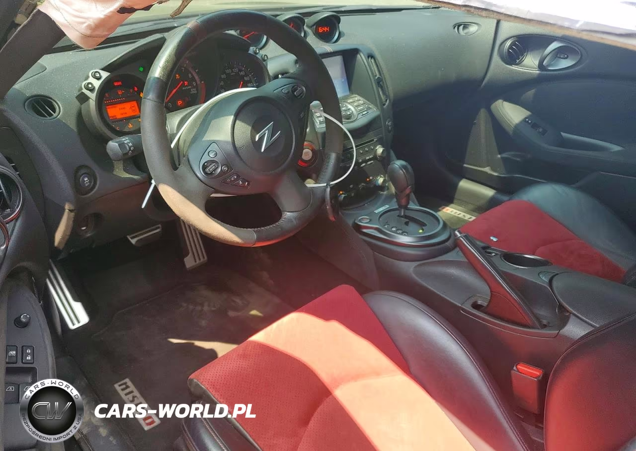 2018 Nissan 370Z Nismo Tech VIN:JN1AZ4EHXJM572125 - 8
