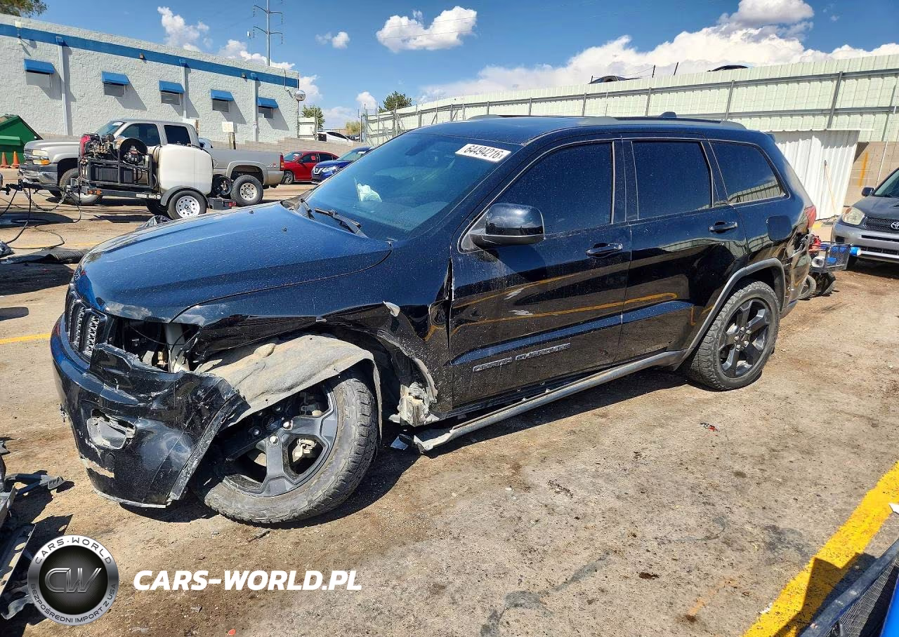 2019 Jeep Grand Cherokee Laredo VIN:1C4RJEAG9KC826831 - 1