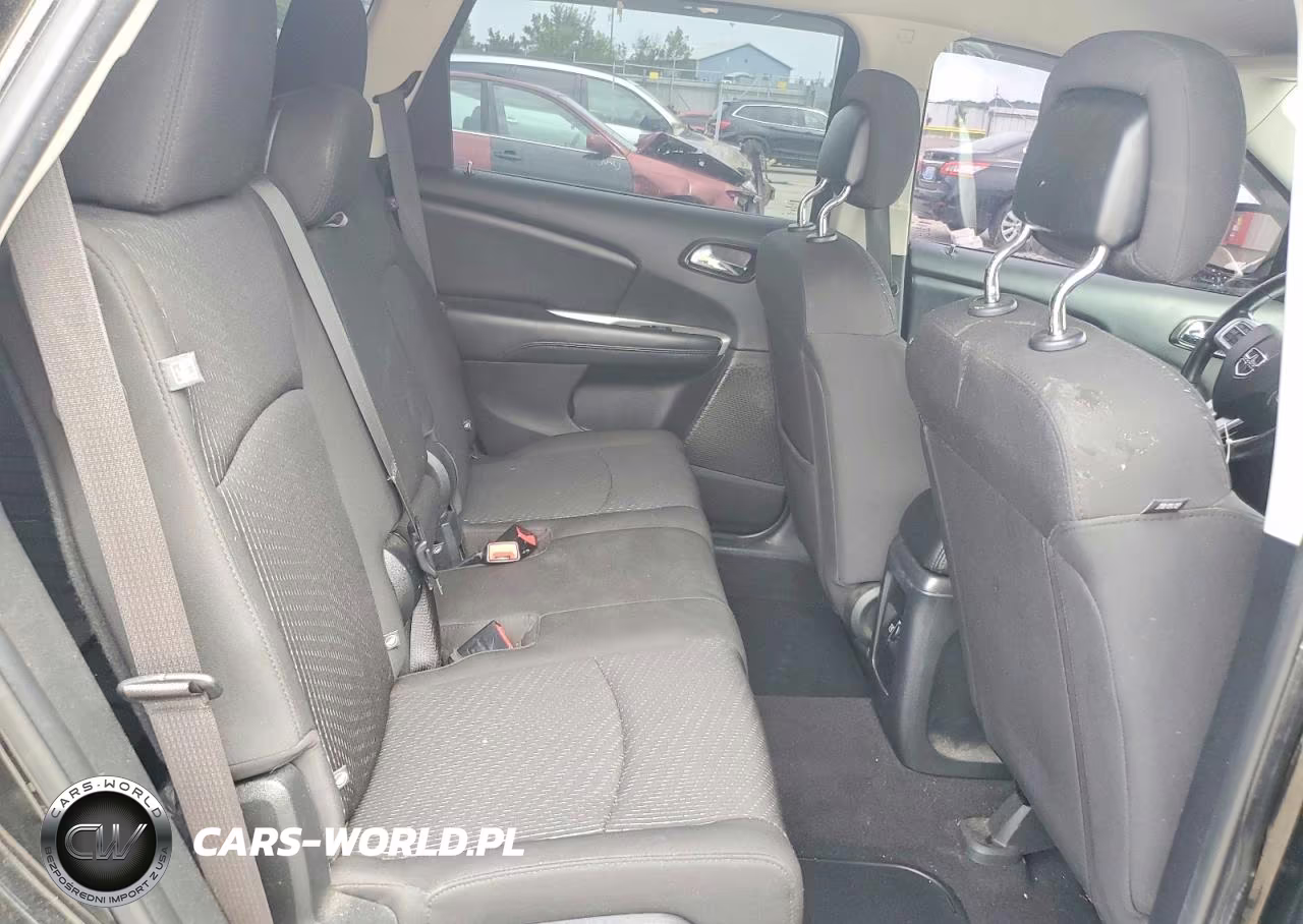 2018 Dodge Journey Se VIN:3C4PDCAB6JT303518 - 11