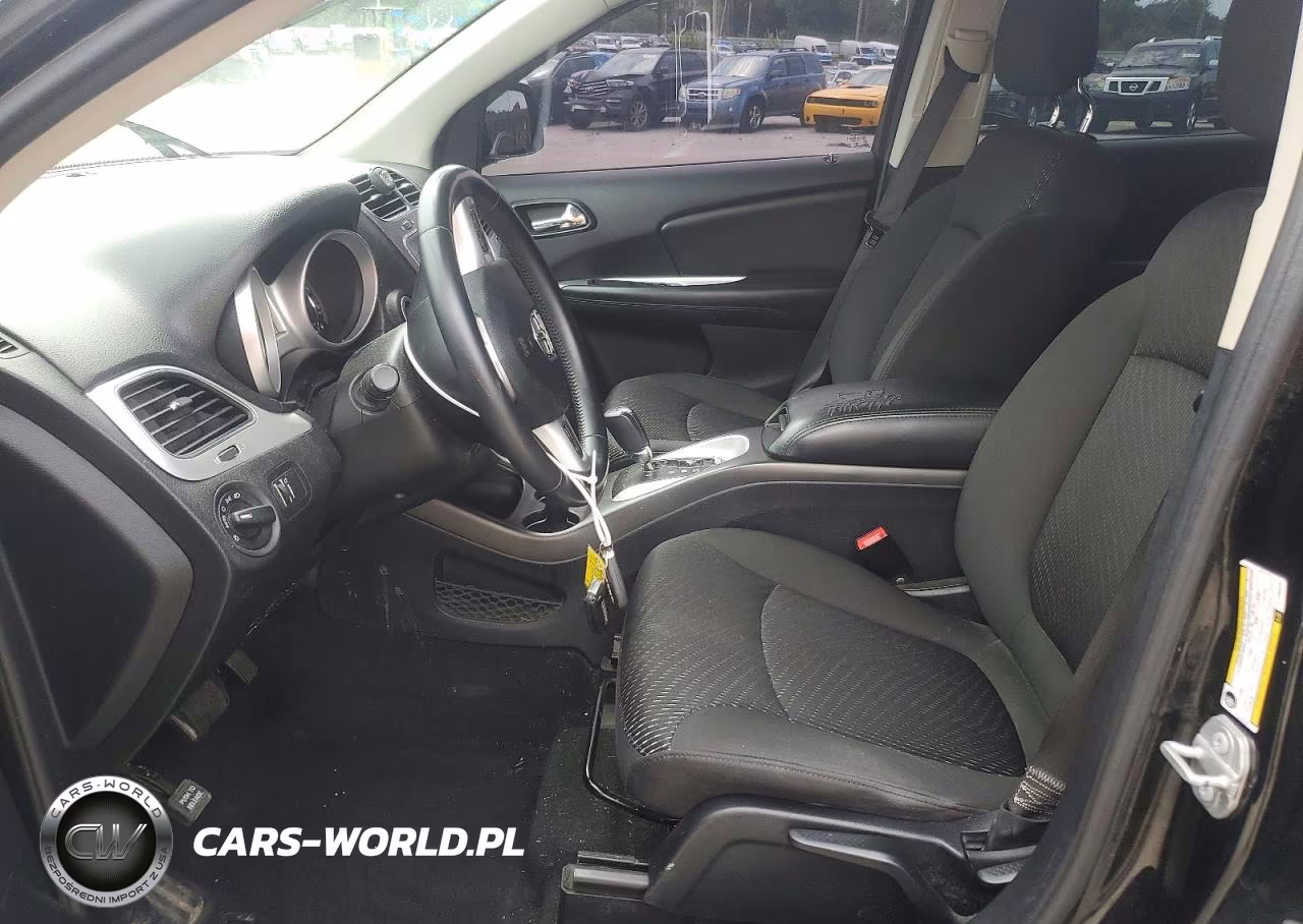 2018 Dodge Journey Se VIN:3C4PDCAB6JT303518 - 7