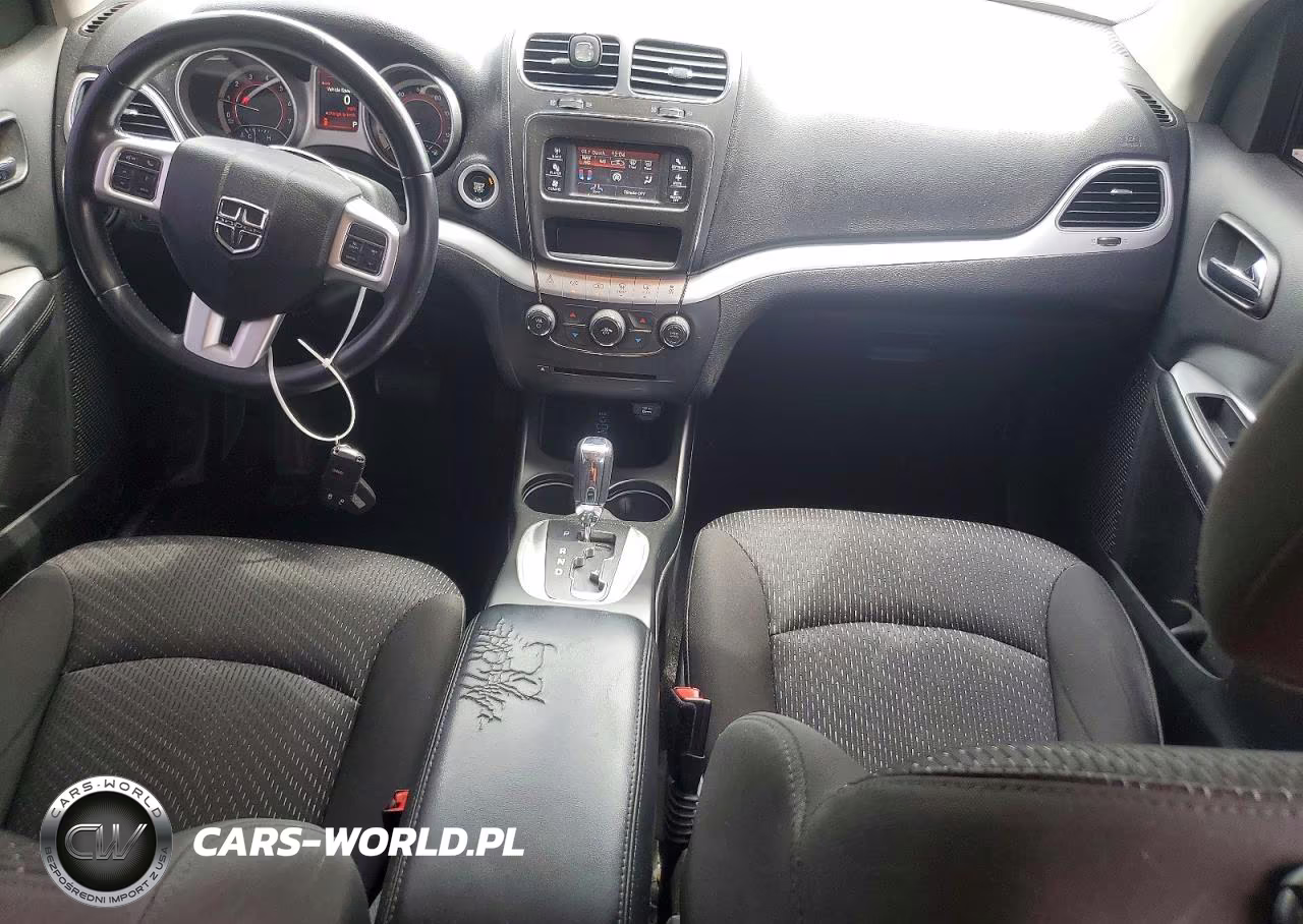 2018 Dodge Journey Se VIN:3C4PDCAB6JT303518 - 8