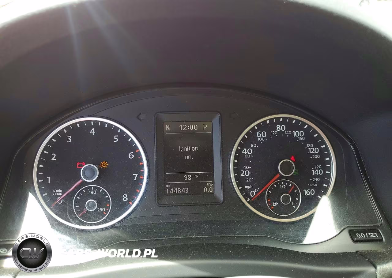 2016 Volkswagen Tiguan S VIN:WVGBV7AX6GW063914 - 9