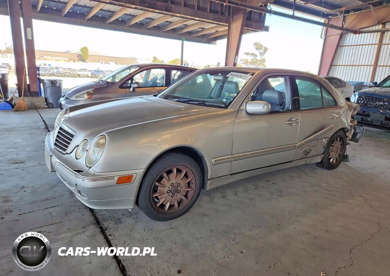 2000 Mercedes-Benz E 320