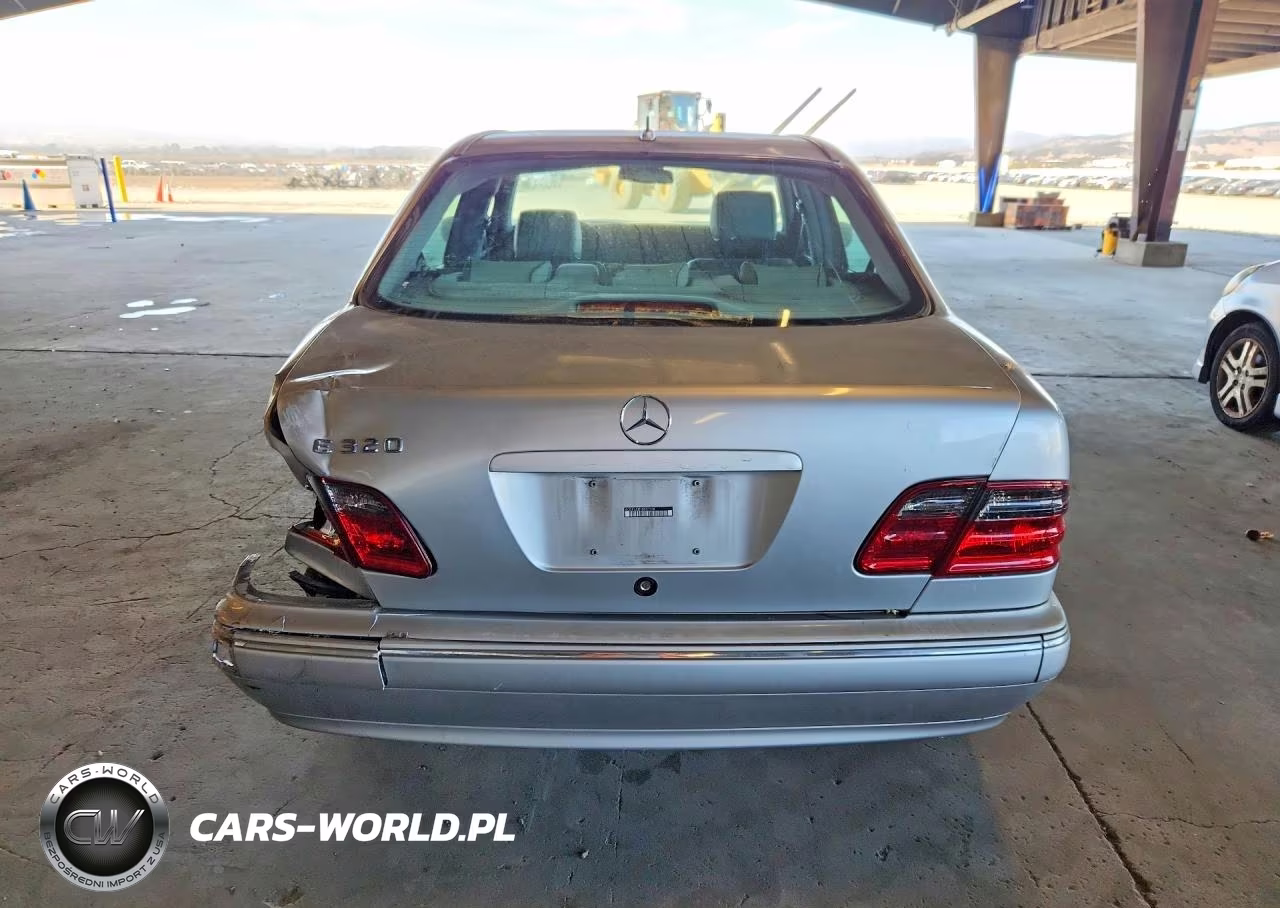 2000 Mercedes-Benz E 320 VIN:WDBJF65J8YB000558 - 6