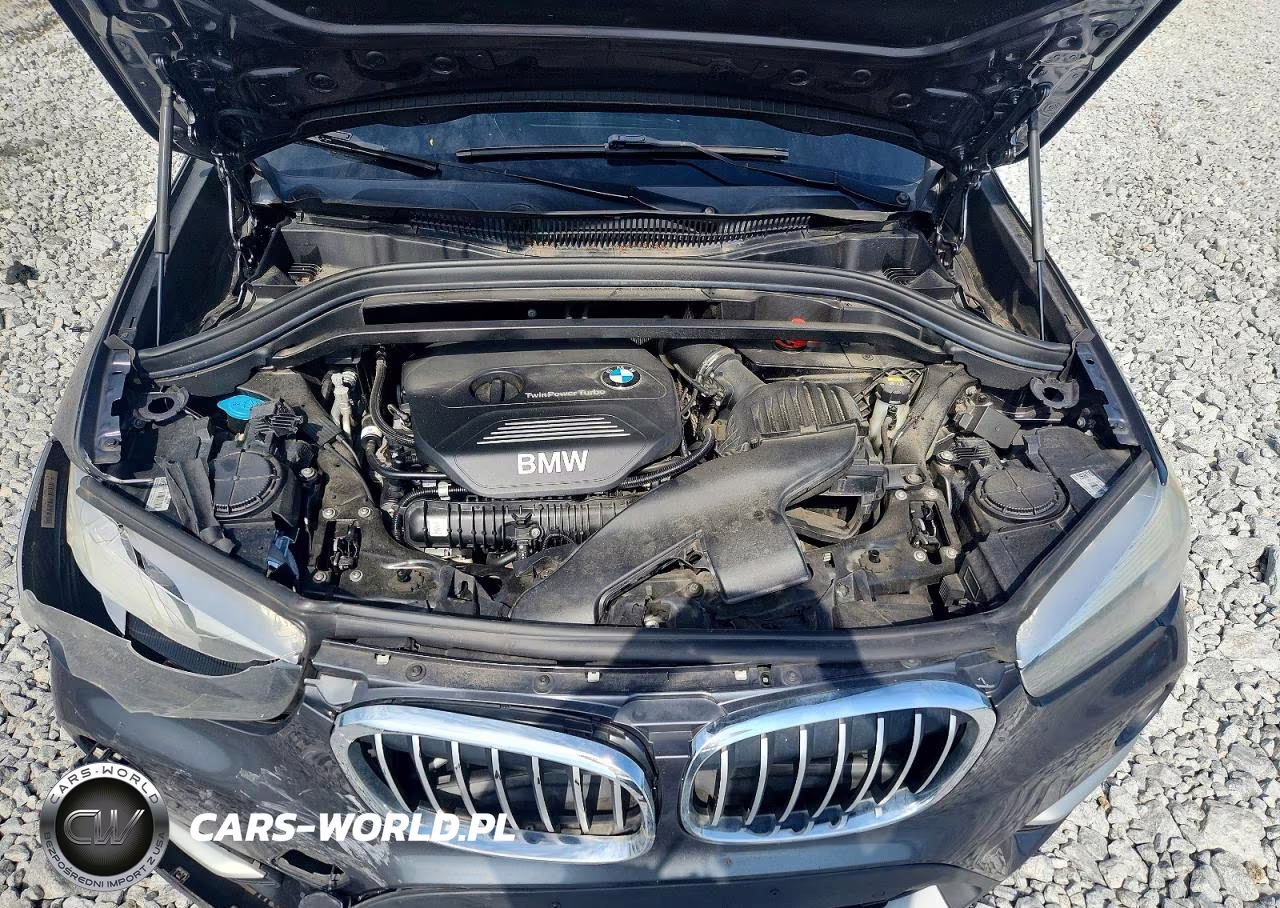 2018 BMW X1 xDrive28I VIN:WBXHT3Z35J4A66374 - 12