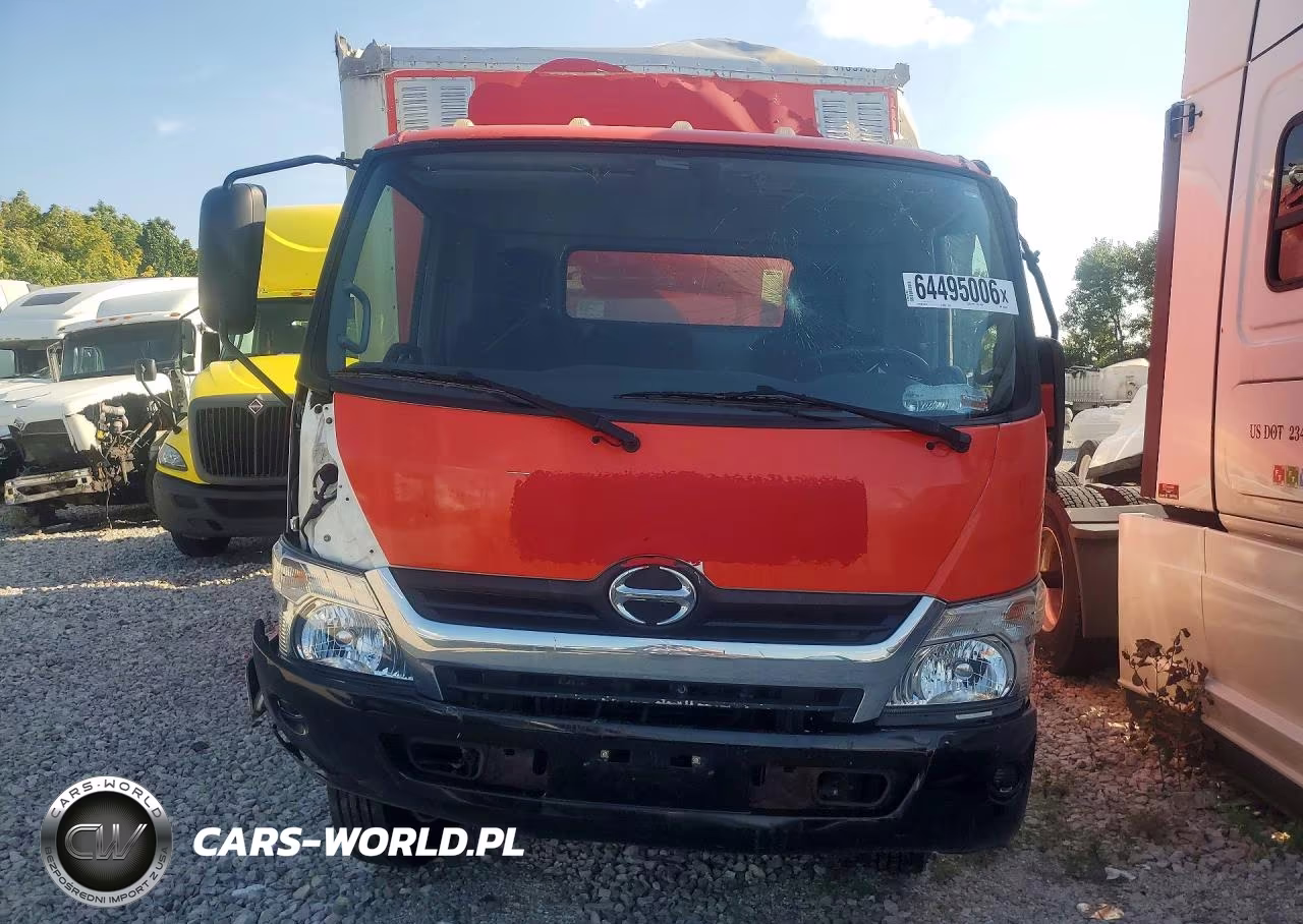 2018 Hino 195 Box Truck VIN:JHHSDM2H7JK006422 - 5
